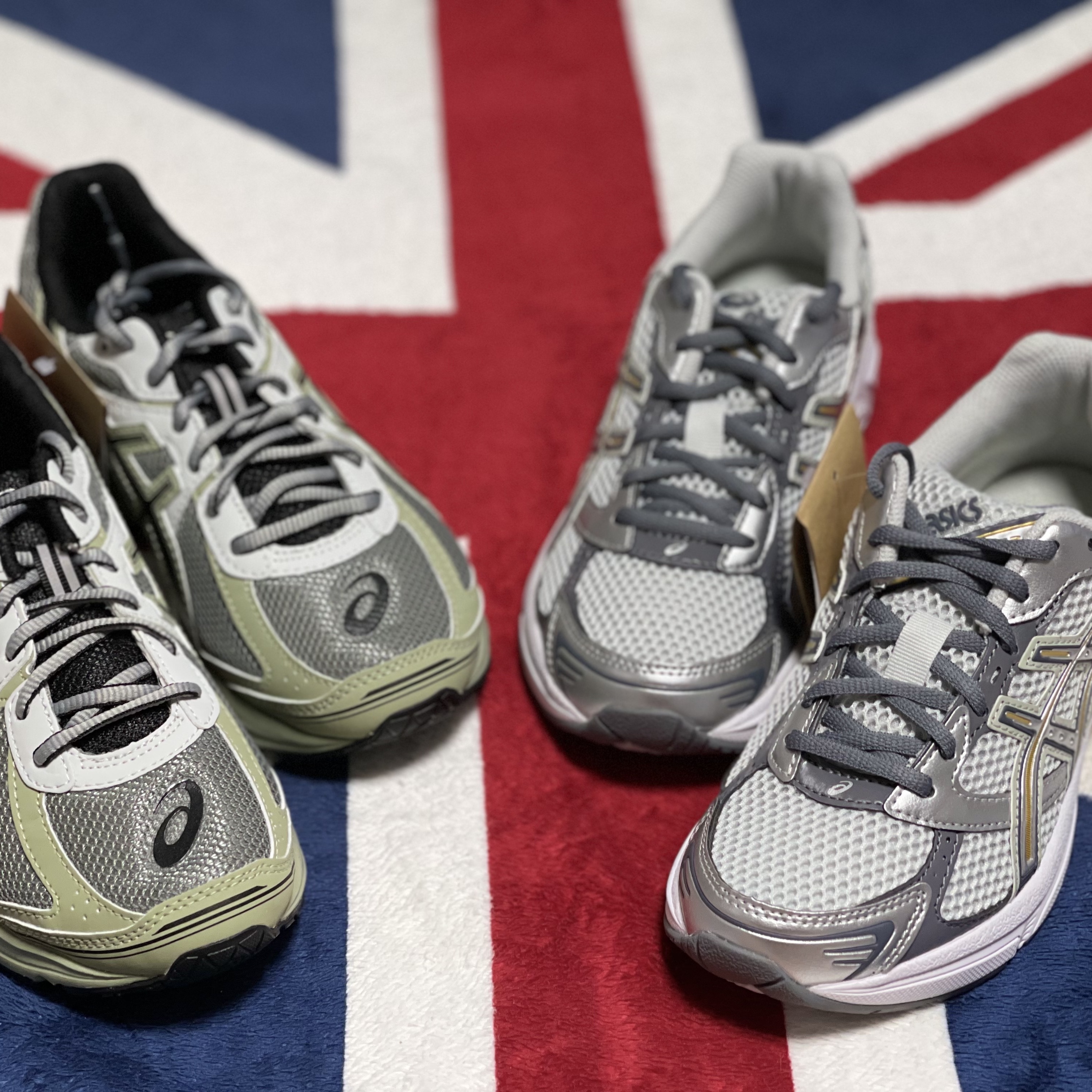 Asics Jog 100 S Sheet Rock - 2E Wide, Asics Gel-1130 Polar Shade Pure Silver 착용 스타일 - 3
