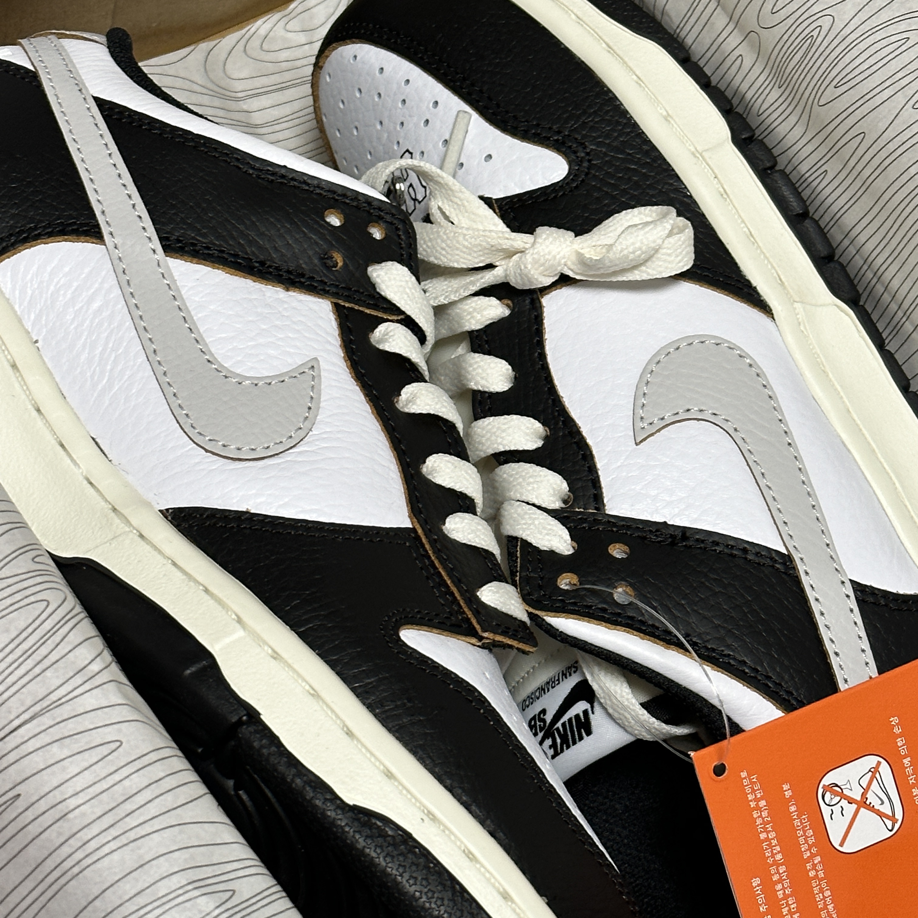 Nike x HUF SB Dunk Low San Francisco 착용 스타일 - 3