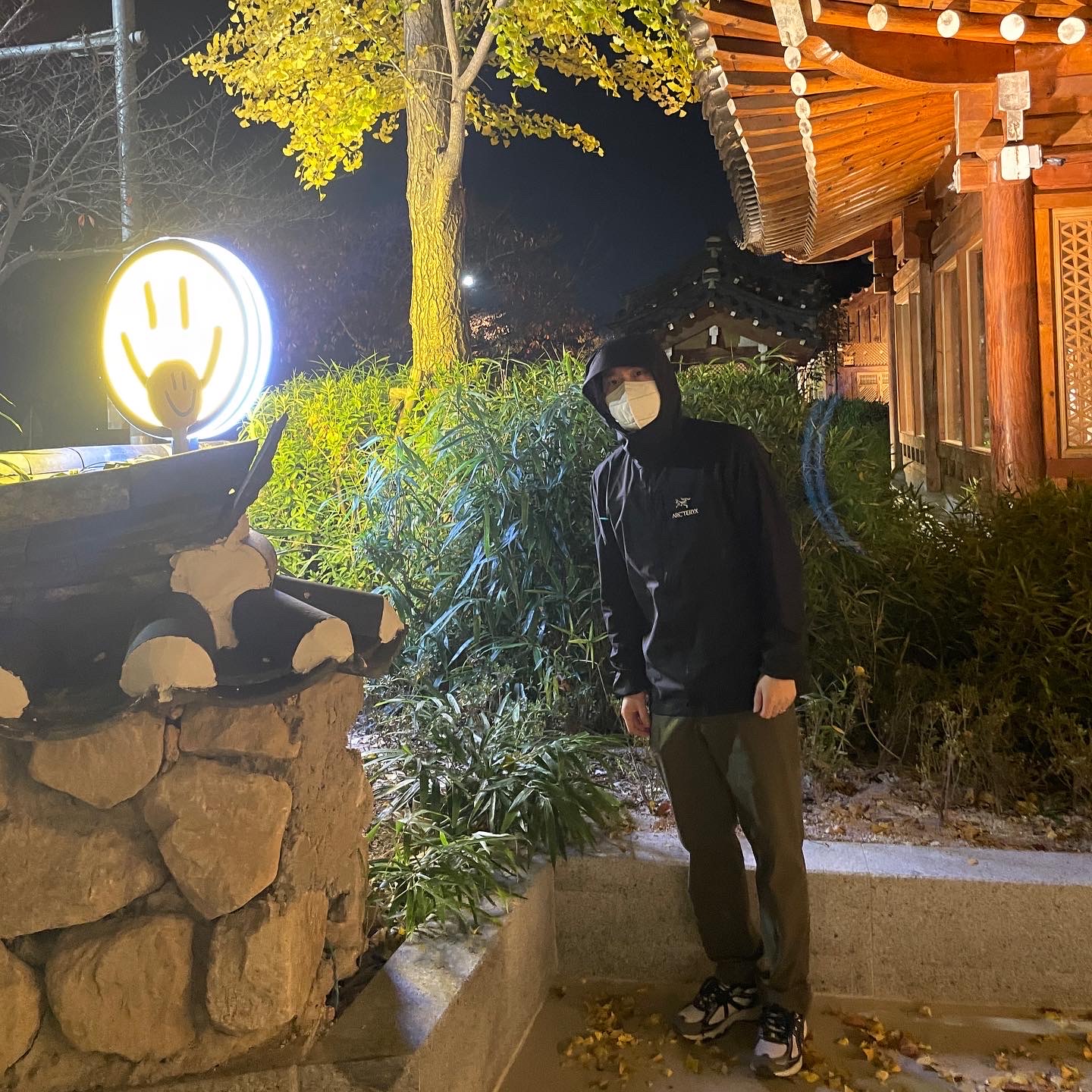 Arc'teryx Squamish Hoody Black 착용 스타일