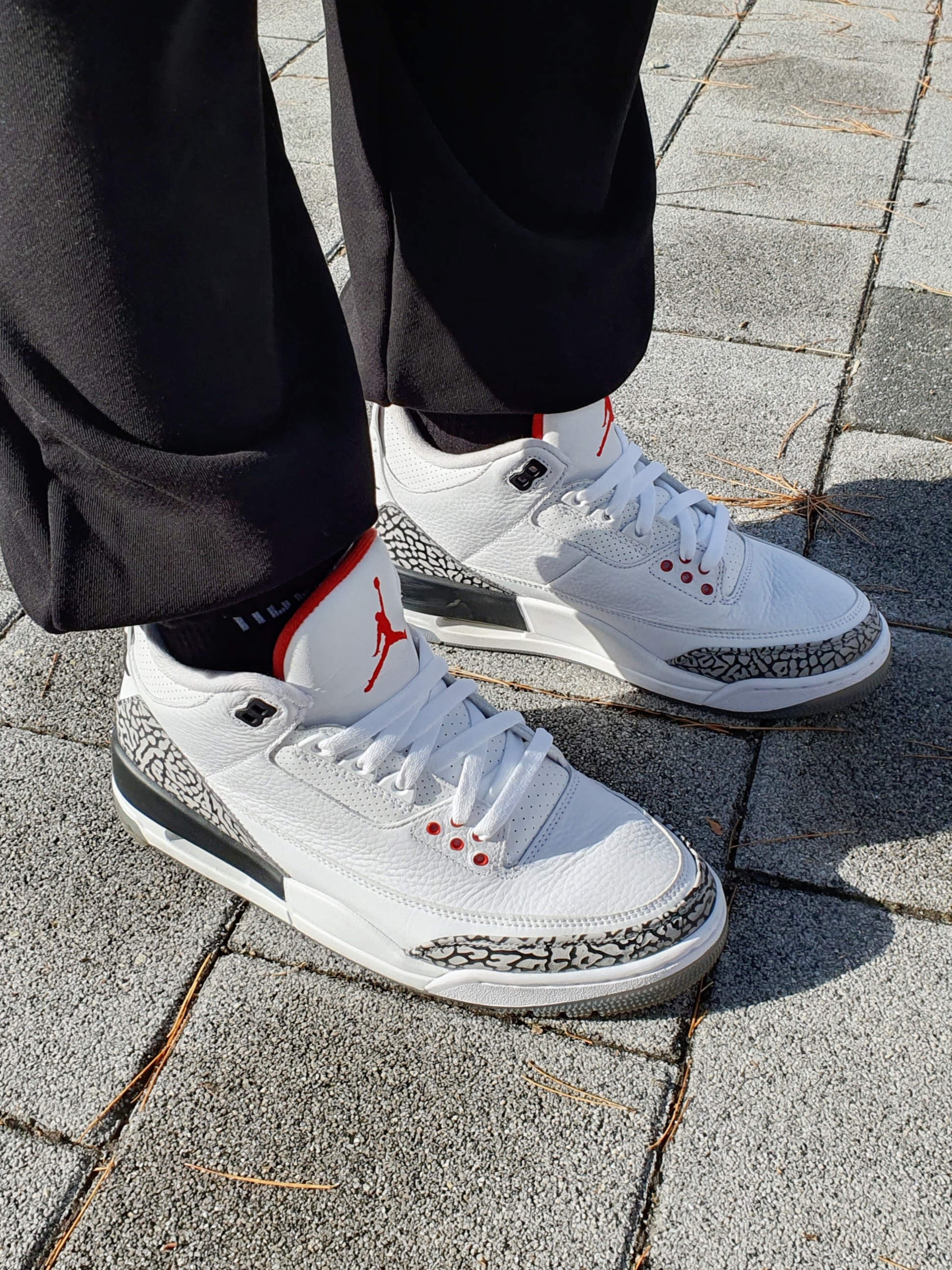 Jordan 3 Retro Free Throw Line White Cement 착용 스타일 - 1