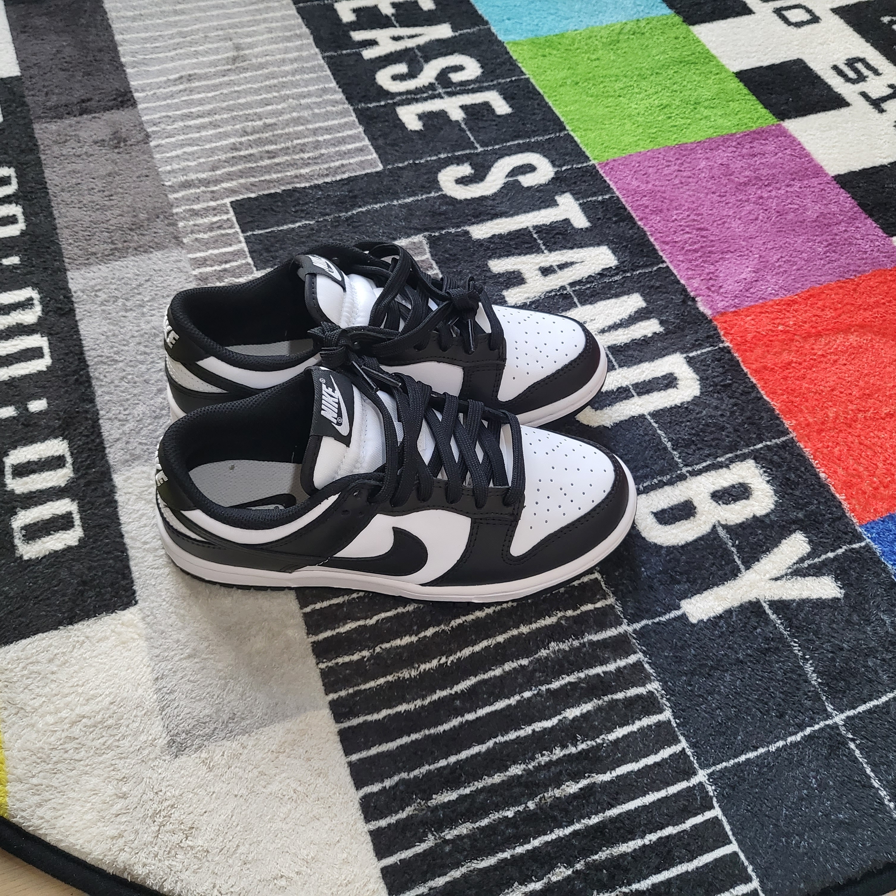 (W) Nike Dunk Low Black 착용 스타일