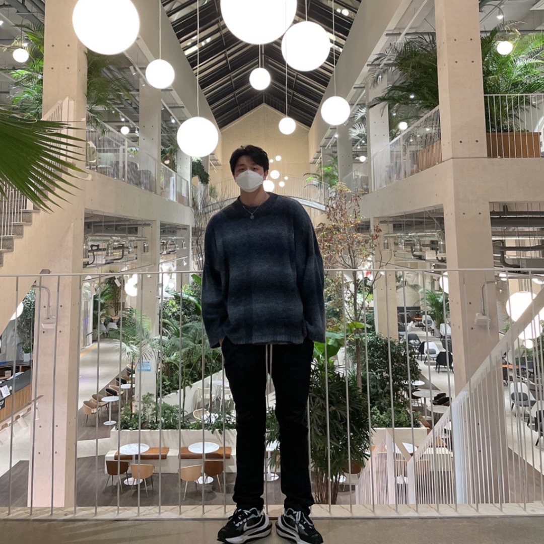Nike x Sacai VaporWaffle Black White 착용 스타일