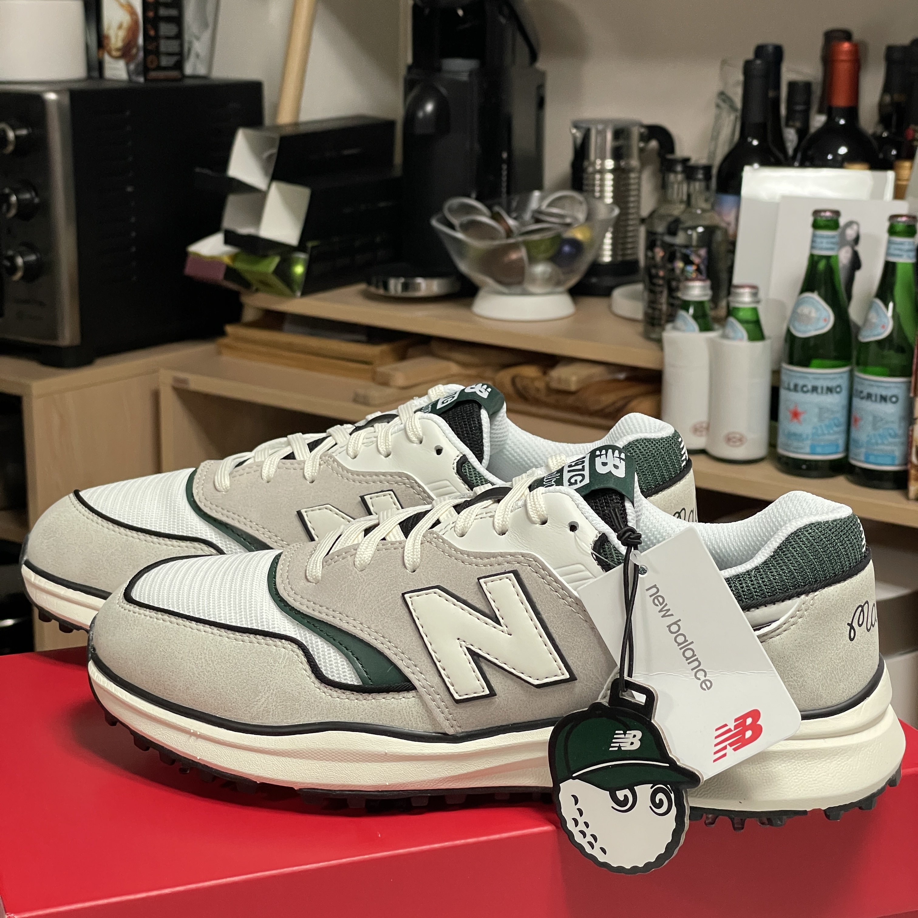 New Balance x Malbon 997 Golf Grey Green 착용 스타일