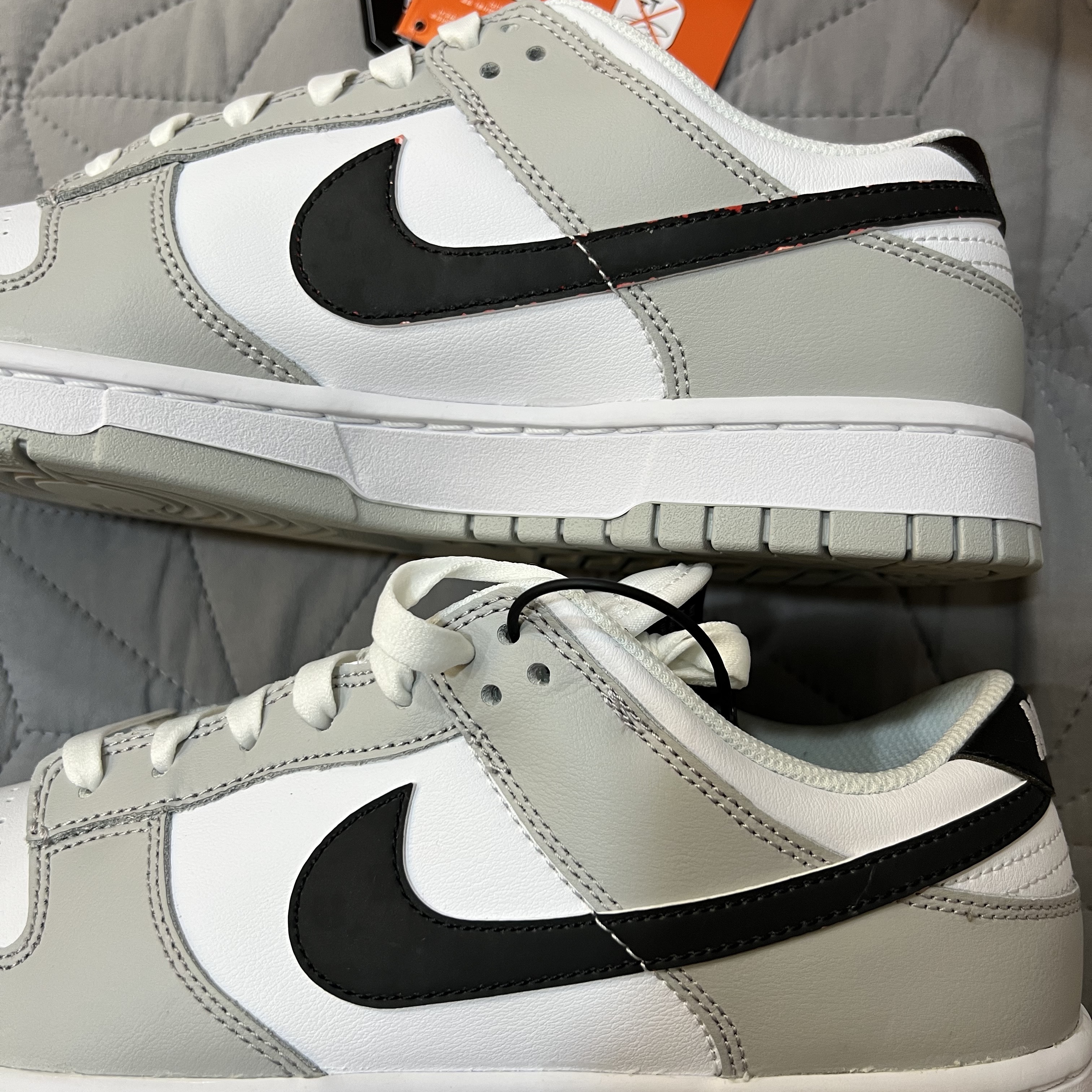 Nike Dunk Low Retro SE Jackpot Grey Fog 착용 스타일 - 1