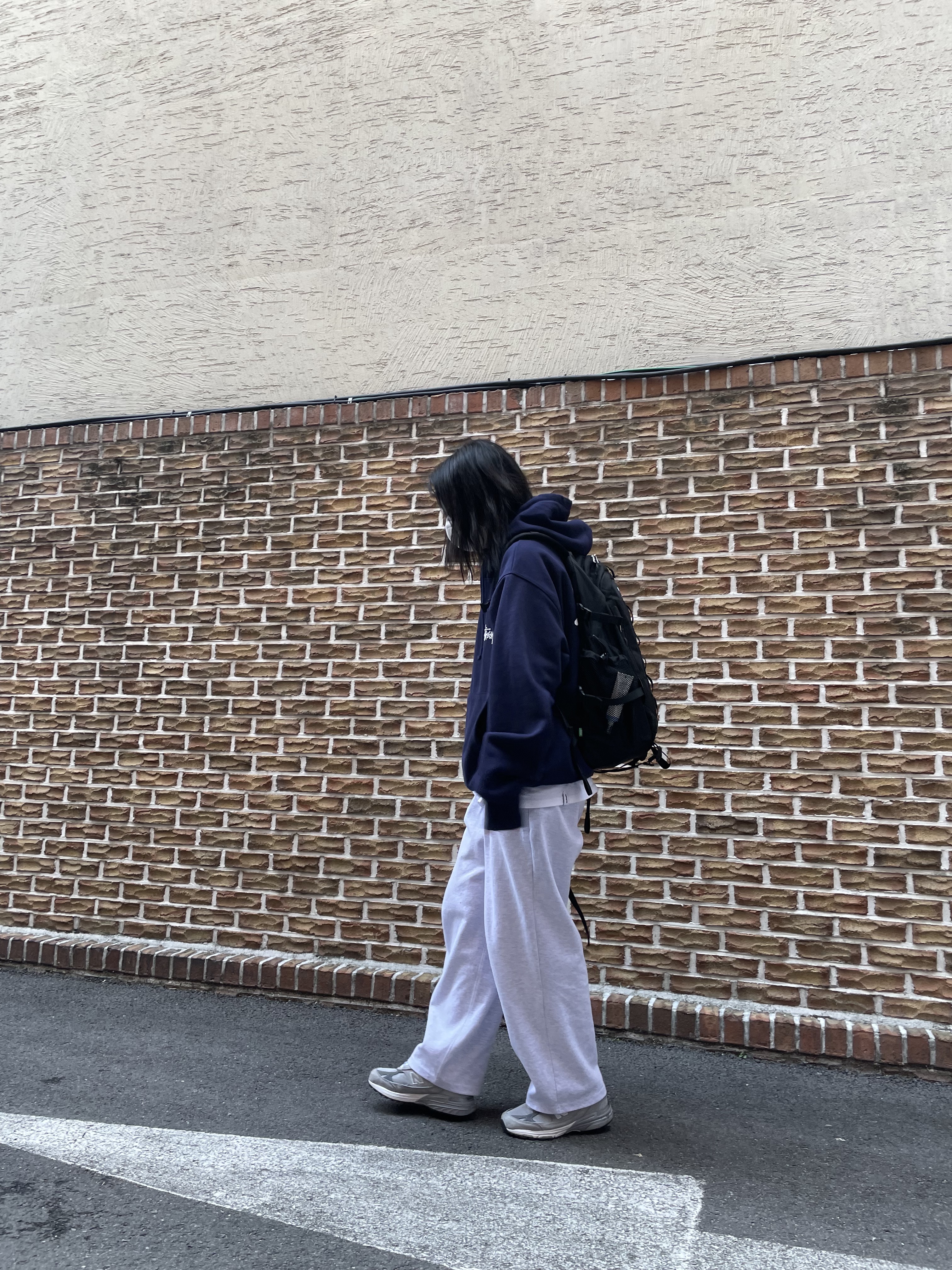 Stussy Basic Stussy Hoodie Navy 2022, New Balance 993 Made in USA Grey - D Standard 착용 스타일 - 2
