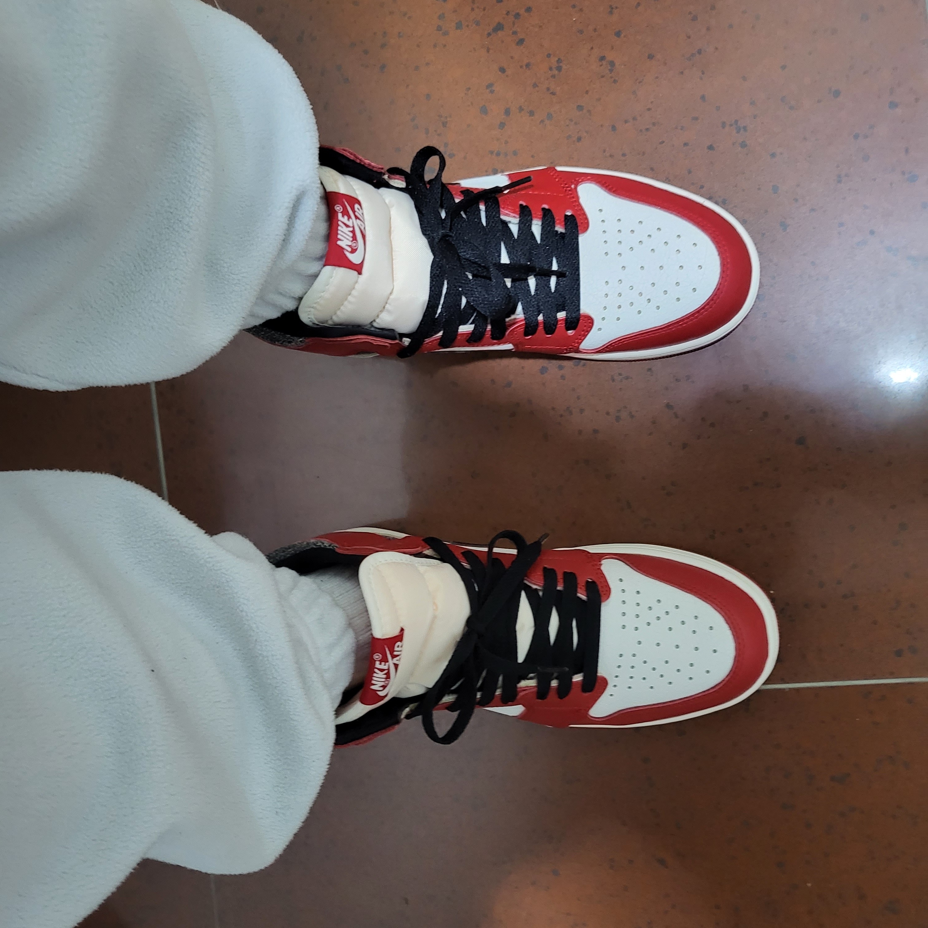 Jordan 1 Retro High OG Chicago 2022 착용 스타일 - 1