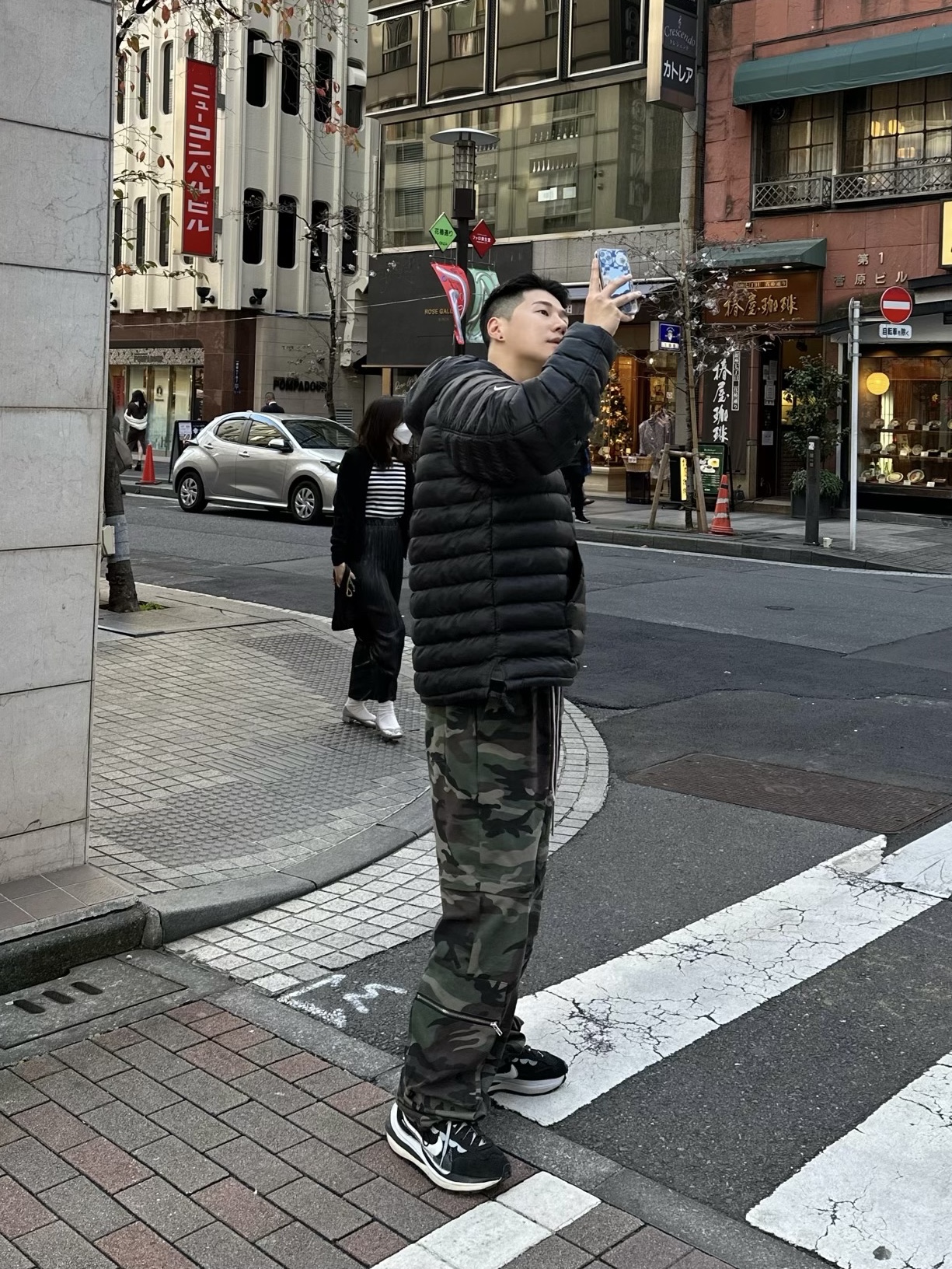 Nike x Stussy Insultd Jacket Black - US/EU, Nike x Sacai VaporWaffle Black White 착용 스타일