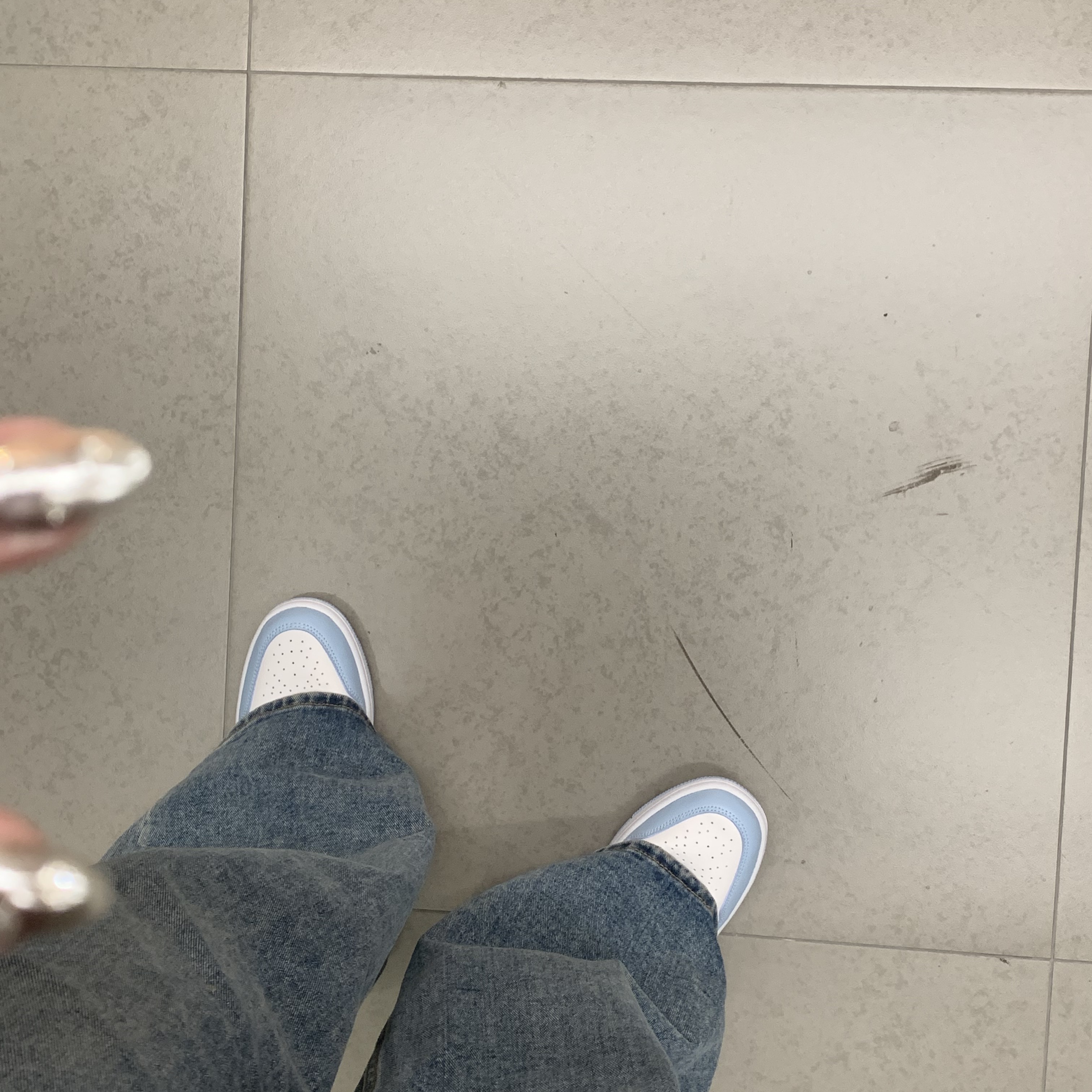 (W) Jordan 1 Low White Ice Blue 착용 스타일