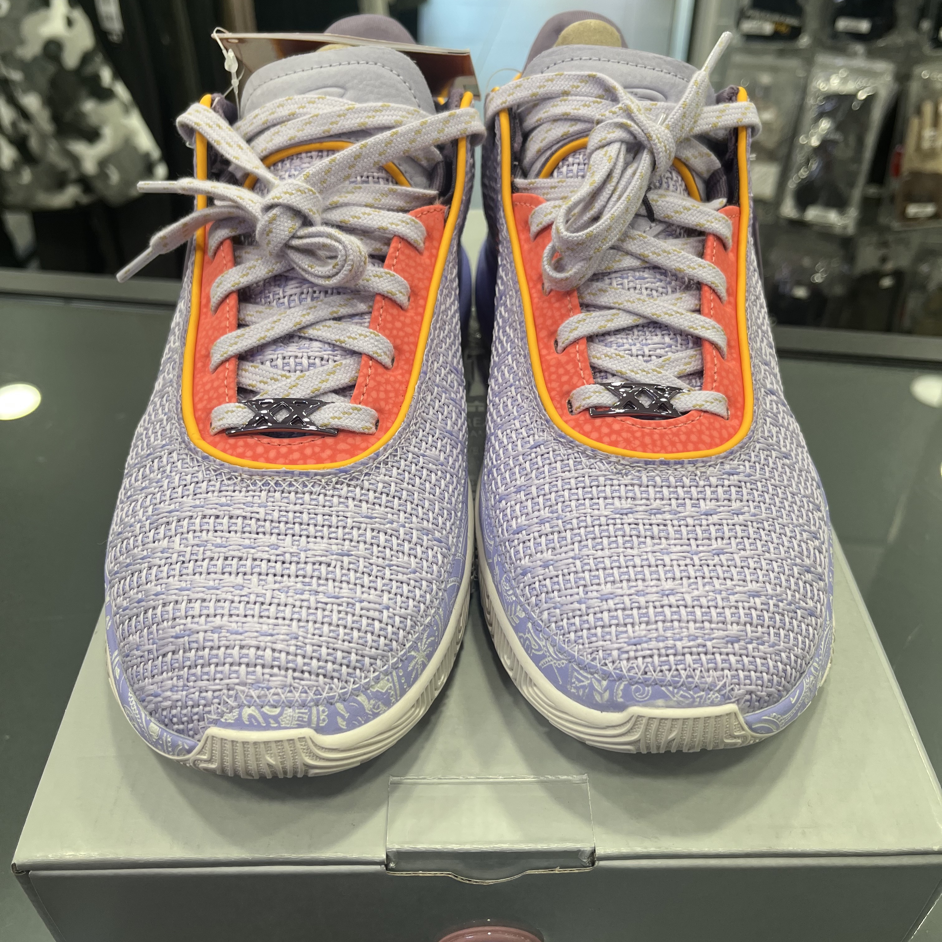 Nike LeBron XX EP Violet Frost 착용 스타일 - 3