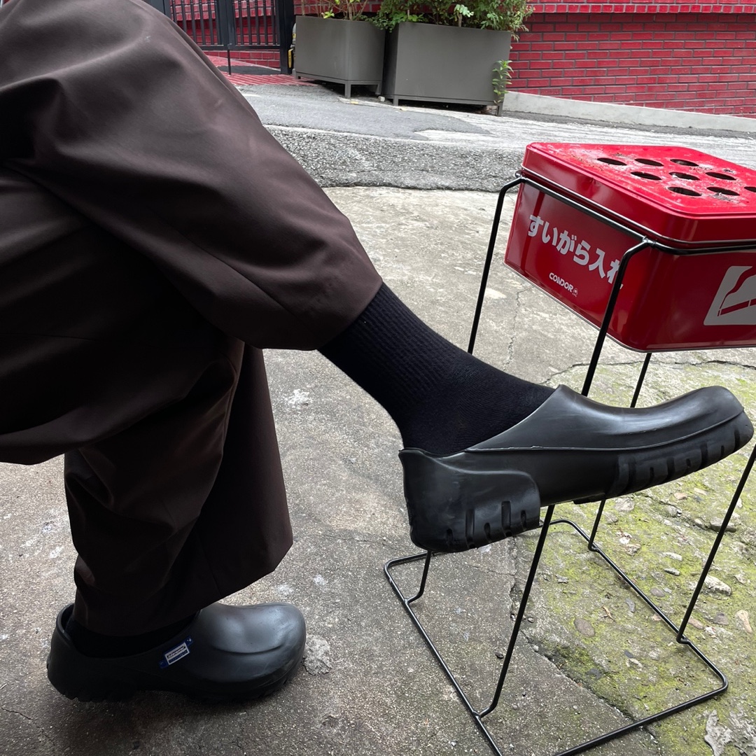 Birkenstock x Ader Error A630 Black 착용 스타일 - 2