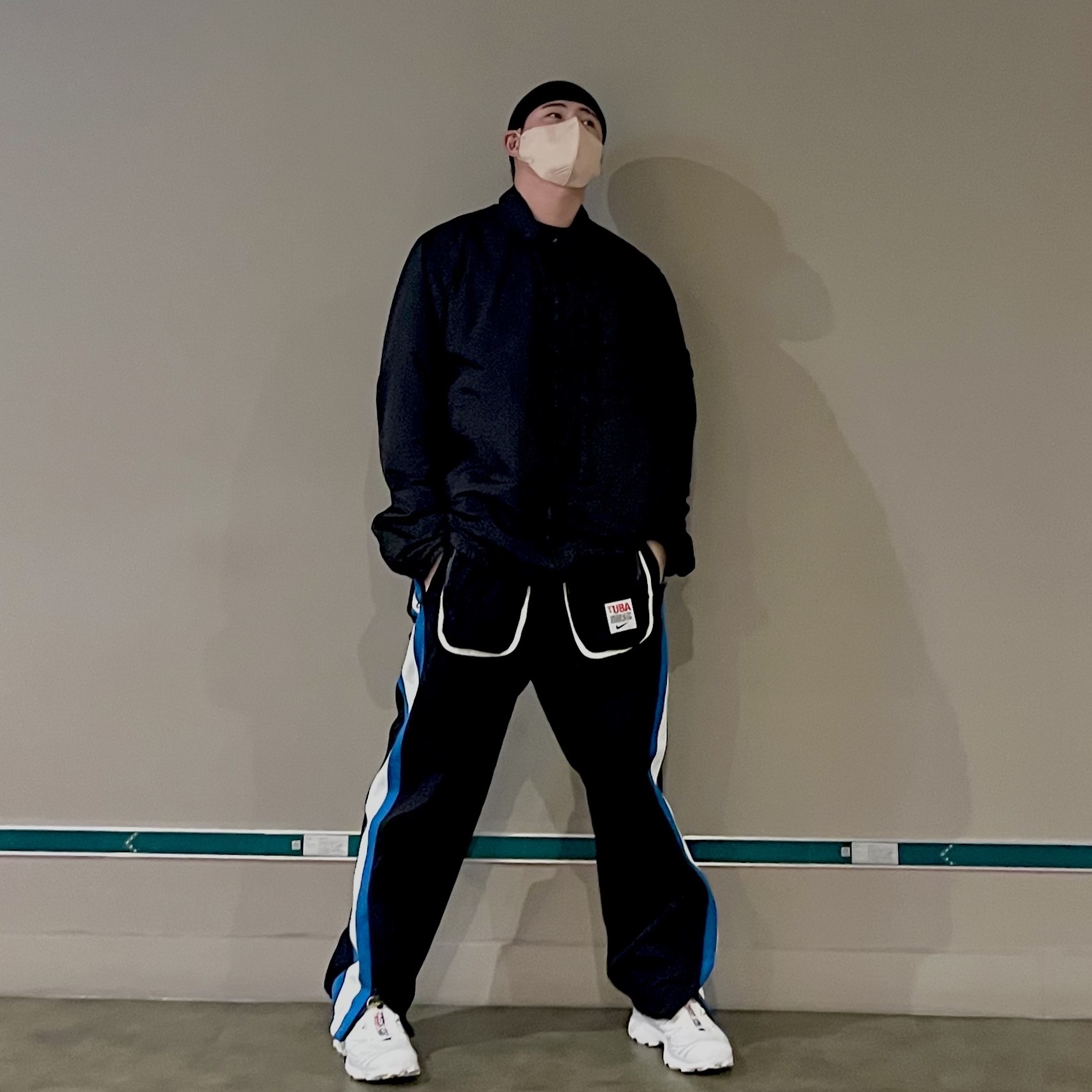 Stone Island 10123 Crinkle Reps Overshirt Dark Grey - 20FW, Nike x Undercover NRG Track Suit Black - Asia 착용 스타일 - 3