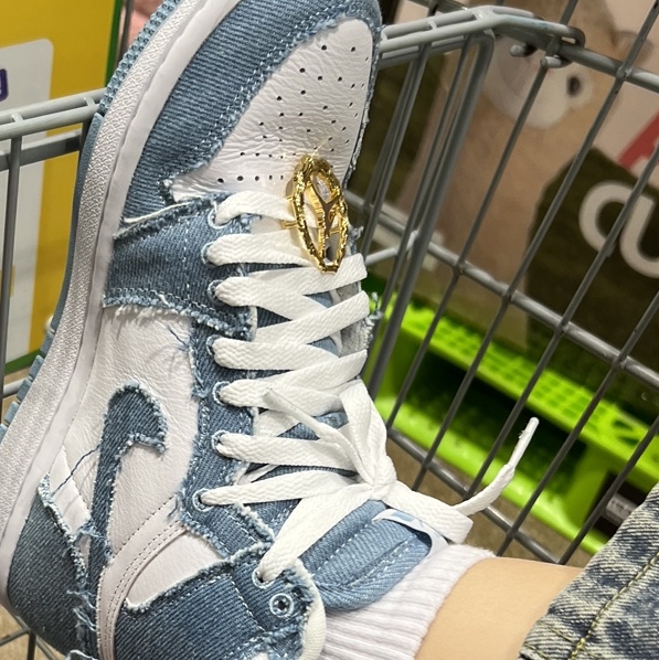 (W) Jordan 1 Retro High OG Denim 착용 스타일 - 3