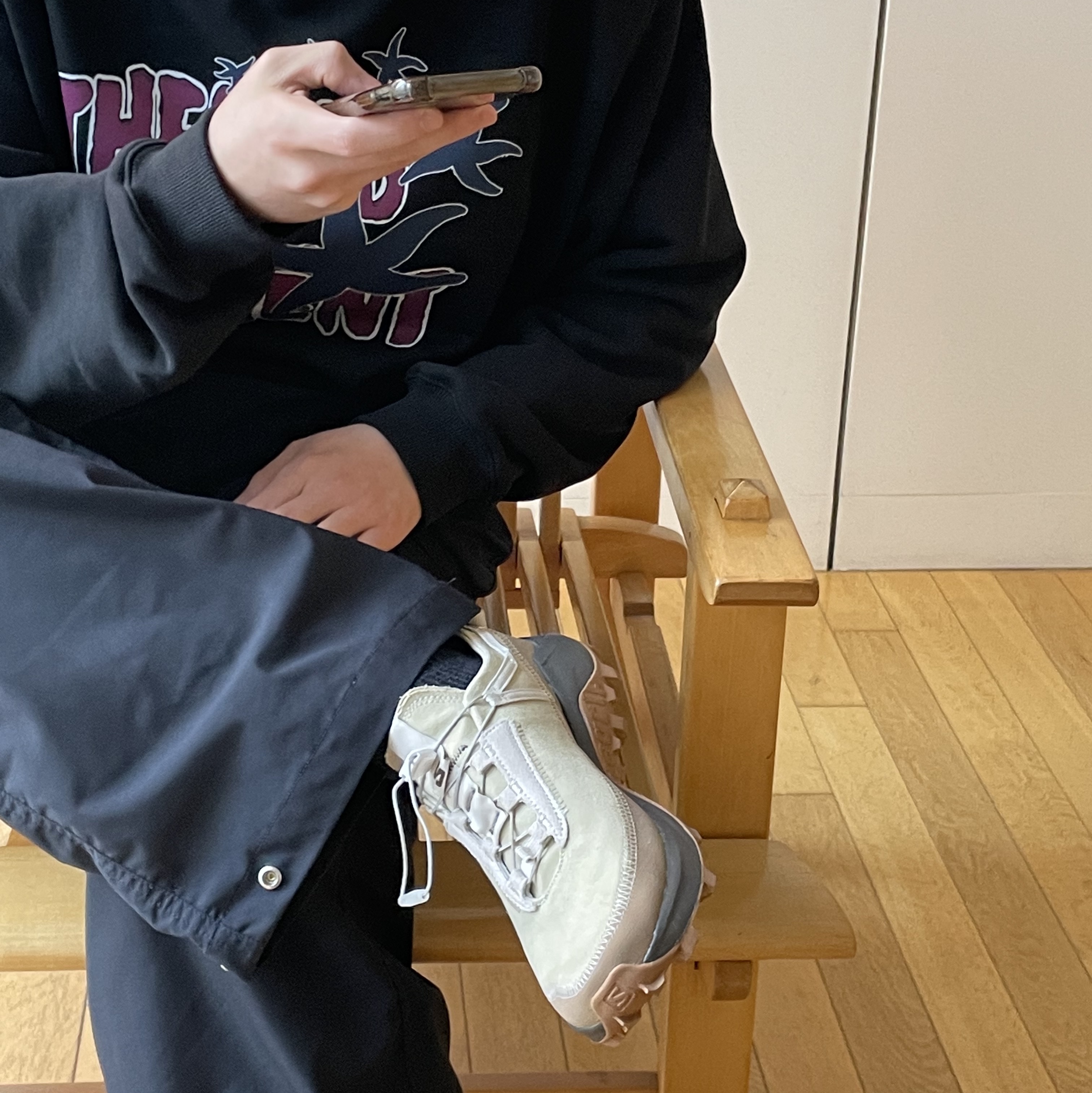 Salomon x Ranra Cross Pro Turtledove Rainy Day 착용 스타일