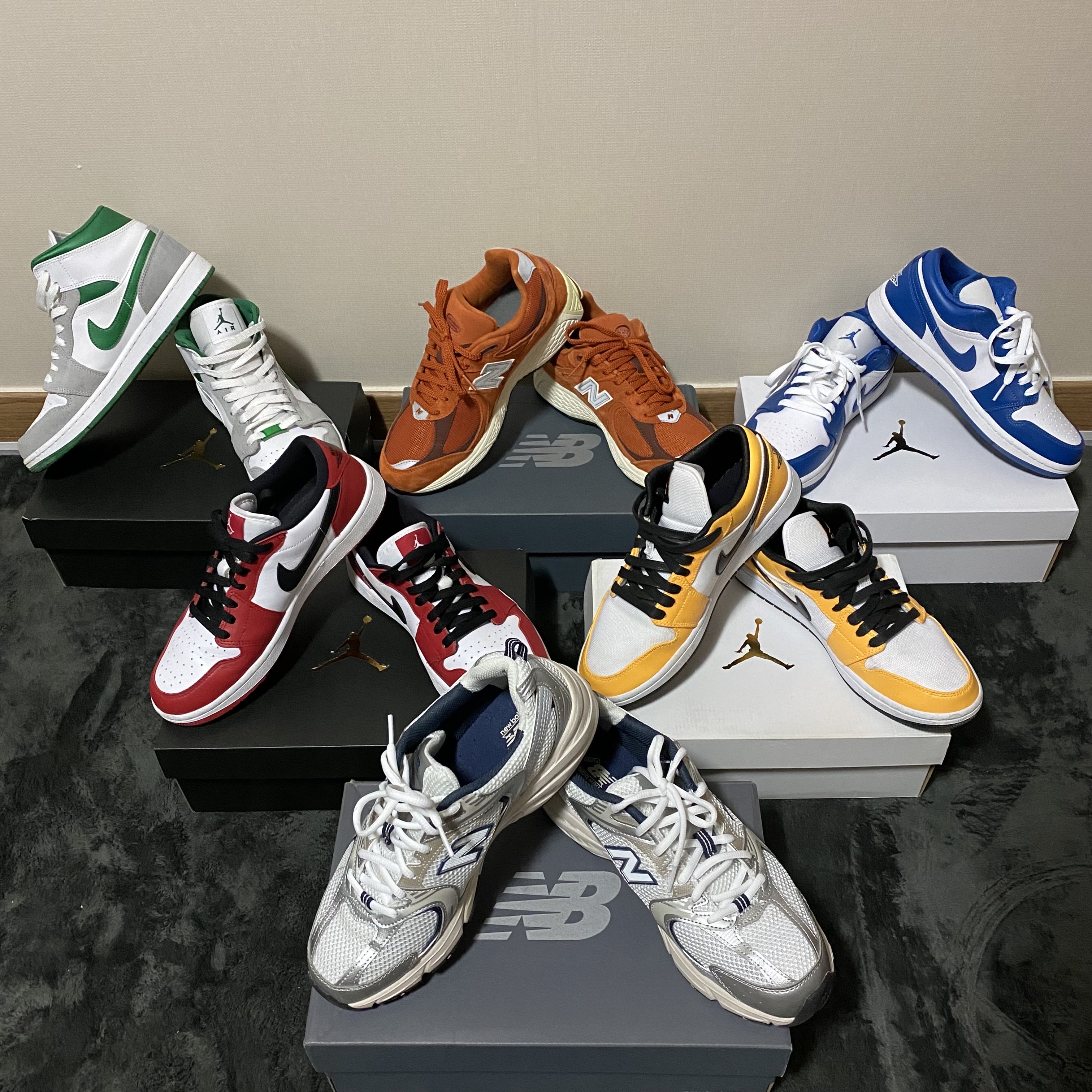 New Balance 530 Steel Grey, Jordan 1 Low Golf Chicago 착용 스타일