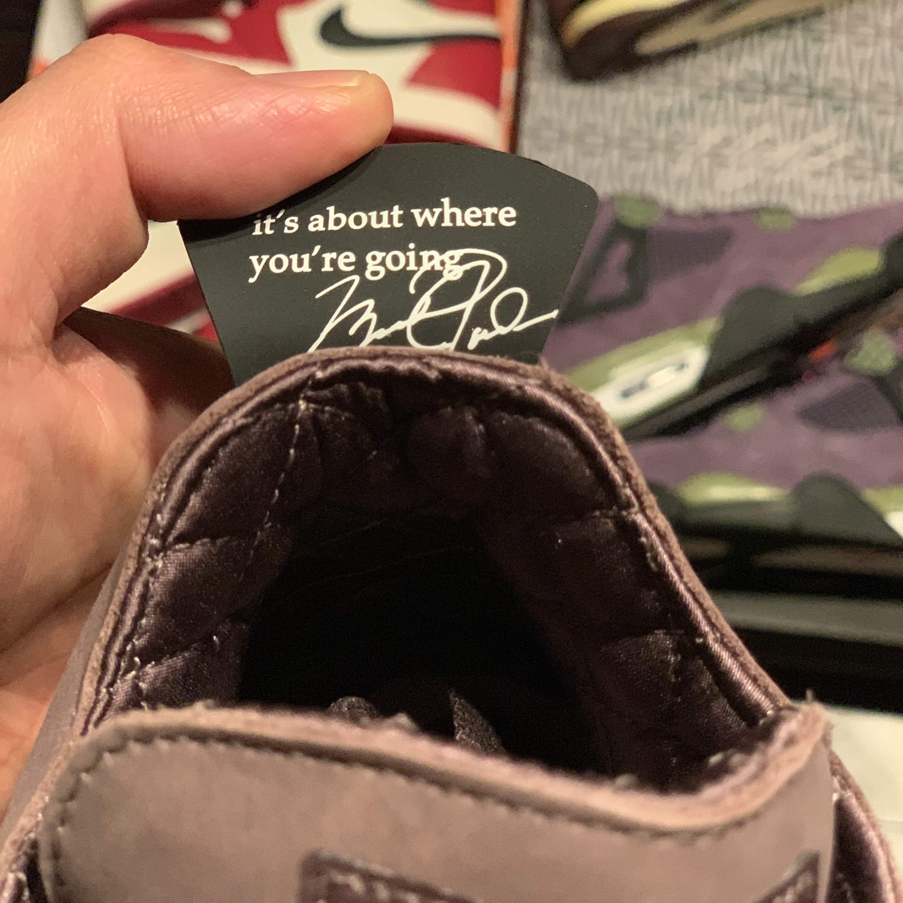 Jordan 4 x A Ma Maniere Retro Violet Ore 착용 스타일 - 3