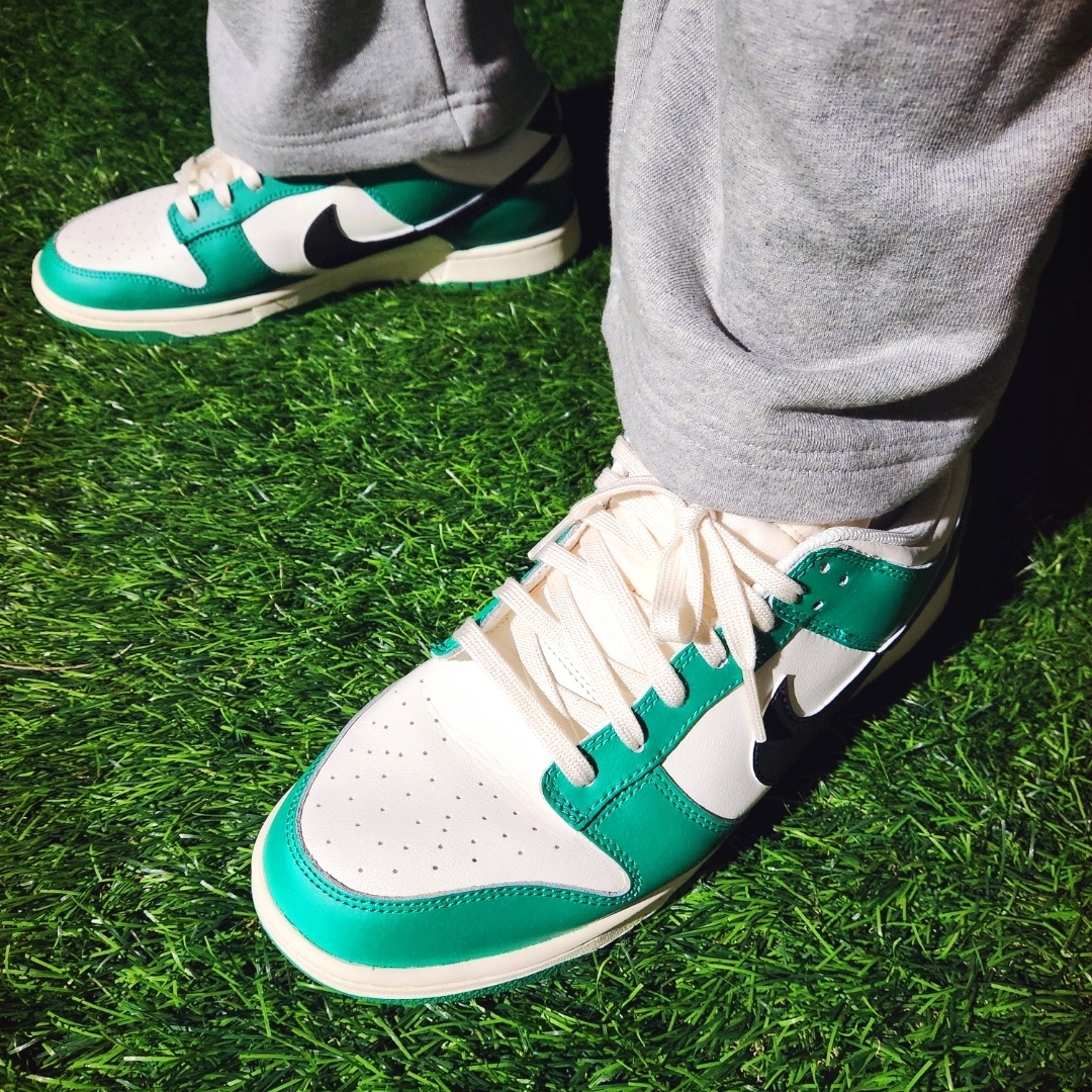 Nike Dunk Low Retro SE Jackpot Malachite 착용 스타일 - 5