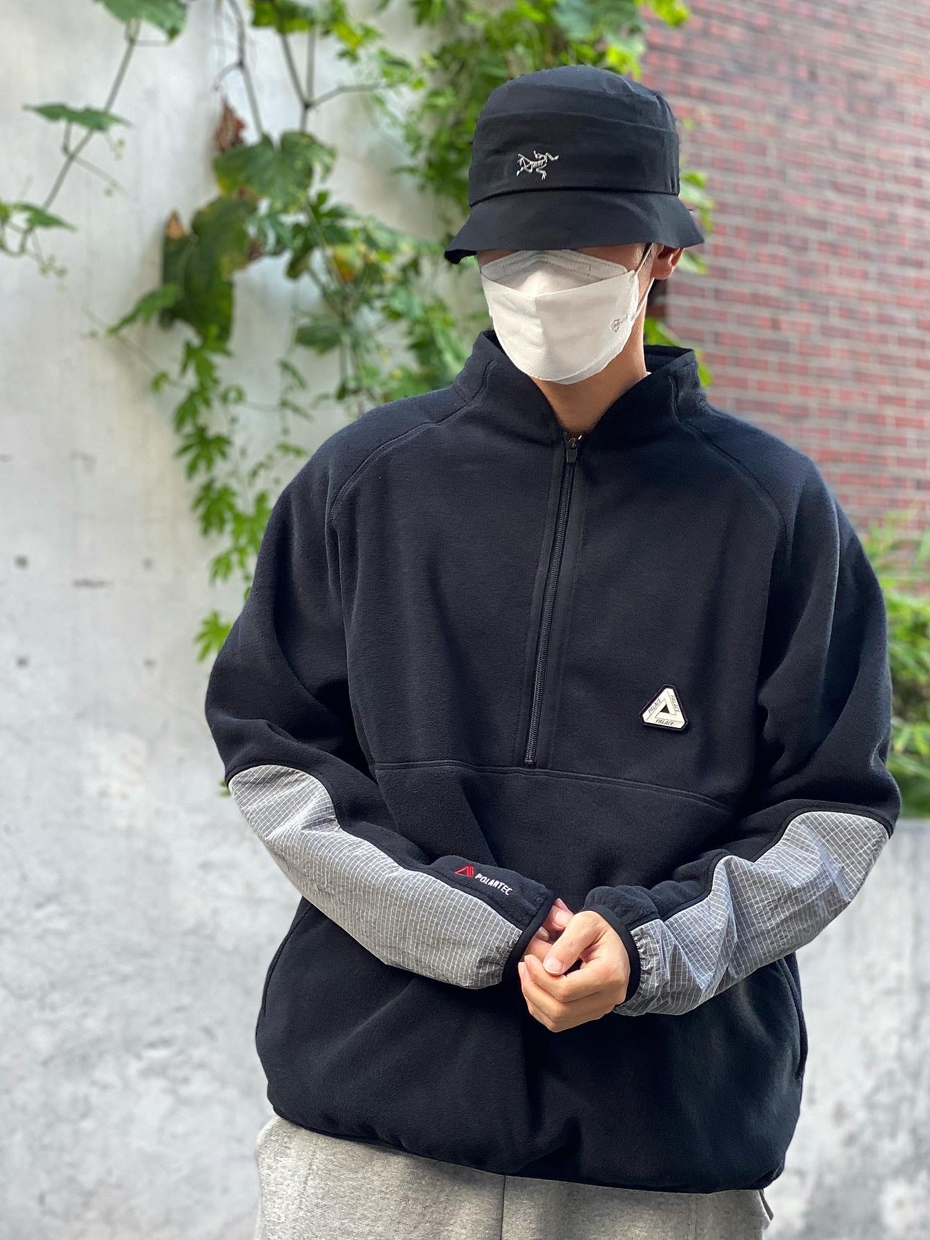 Palace x Arc'teryx Sinsolo Hat Black - 20FW, Jordan 1 Retro High OG Shadow 2.0 착용 스타일 - 5