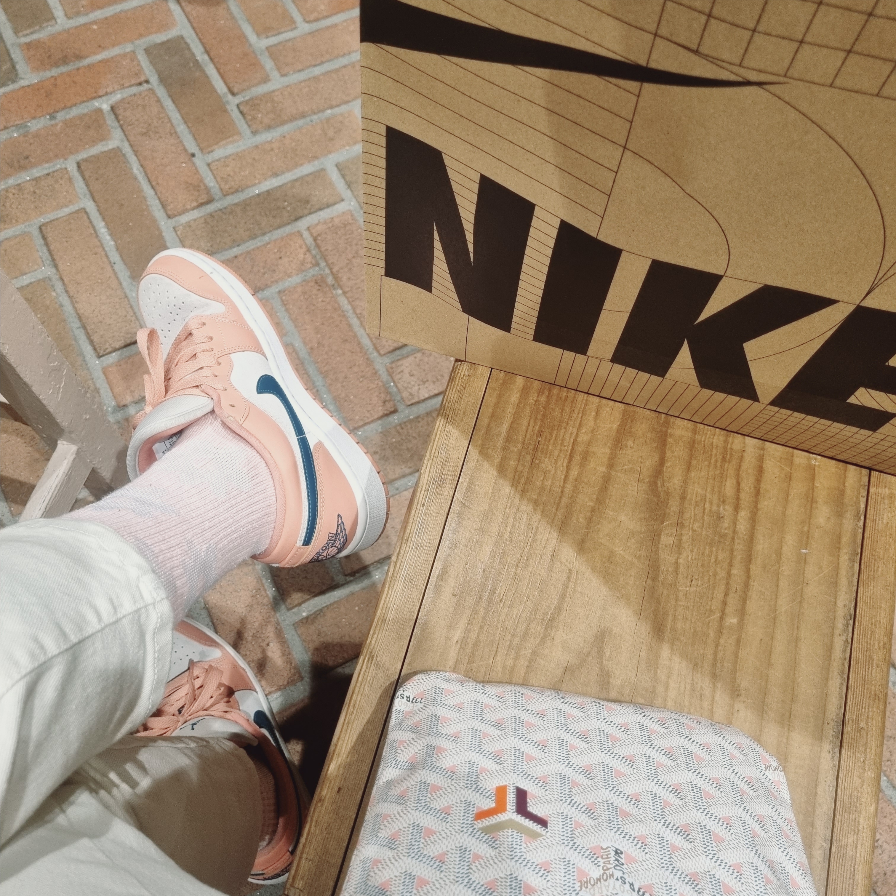 (W) Nike Dunk Low Black 착용 스타일 - 4
