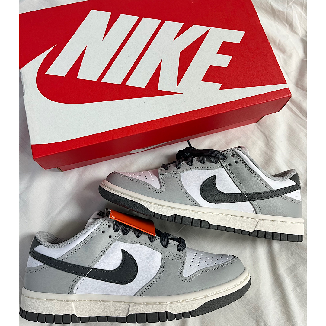 (W) Nike Dunk Low Light Smoke Grey 착용 스타일