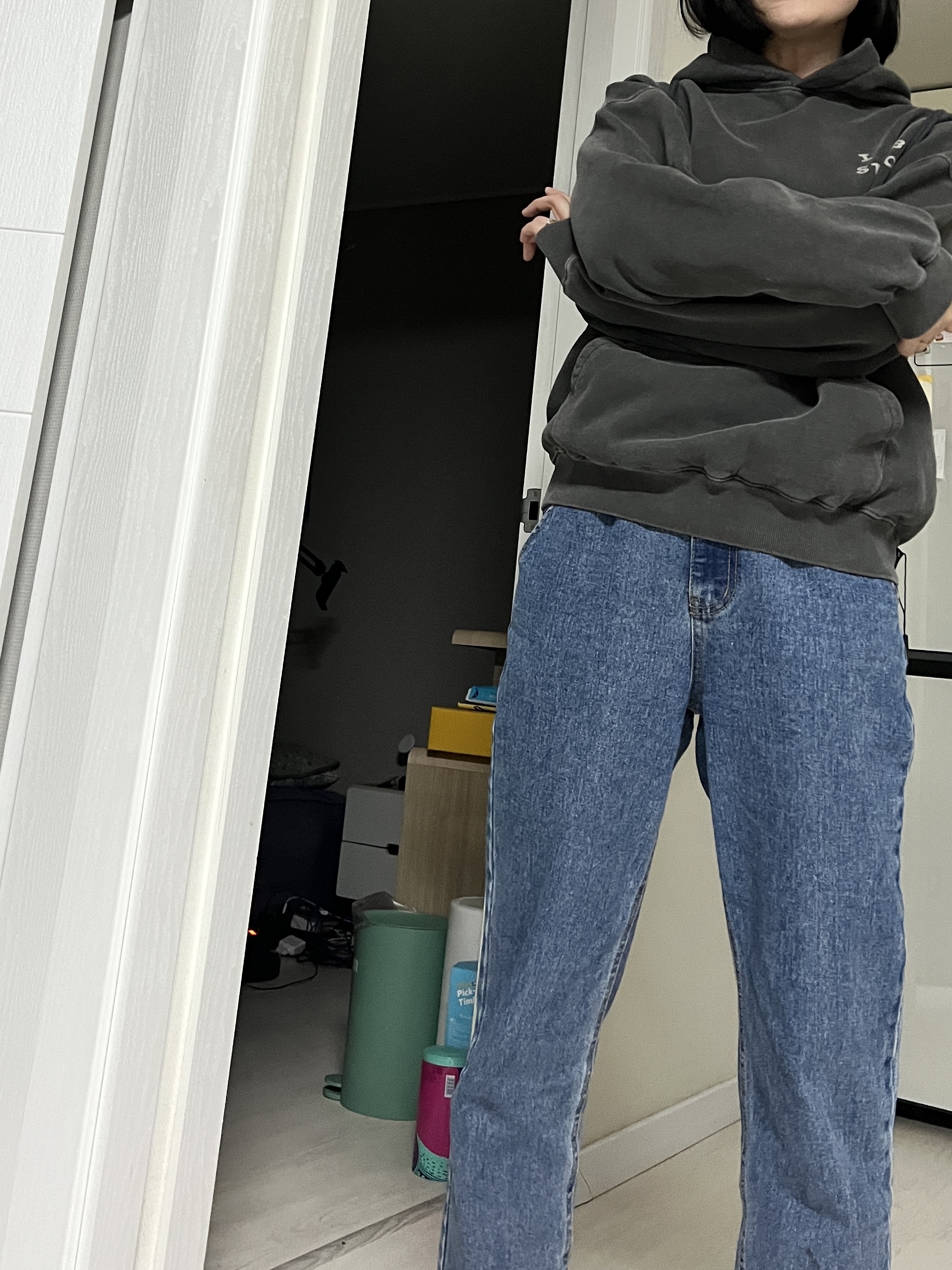 IAB Studio Pigment Hoodie & Sack Black 착용 스타일 - 4