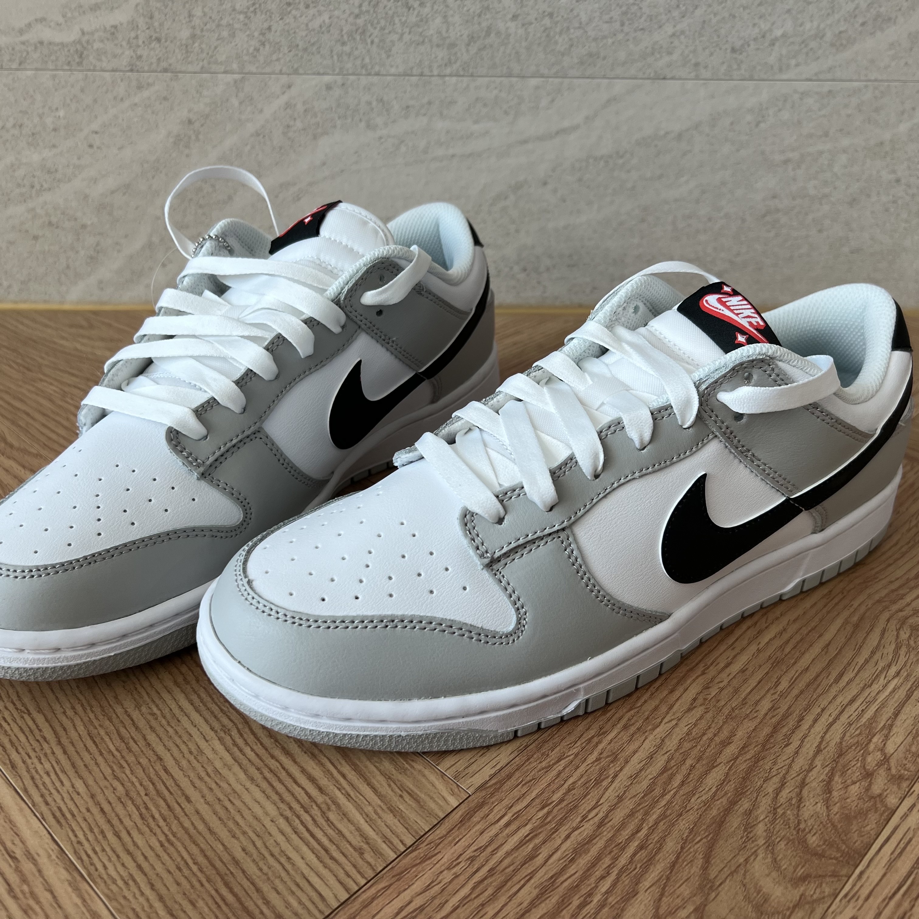 Nike Dunk Low Retro SE Jackpot Grey Fog 착용 스타일 - 2