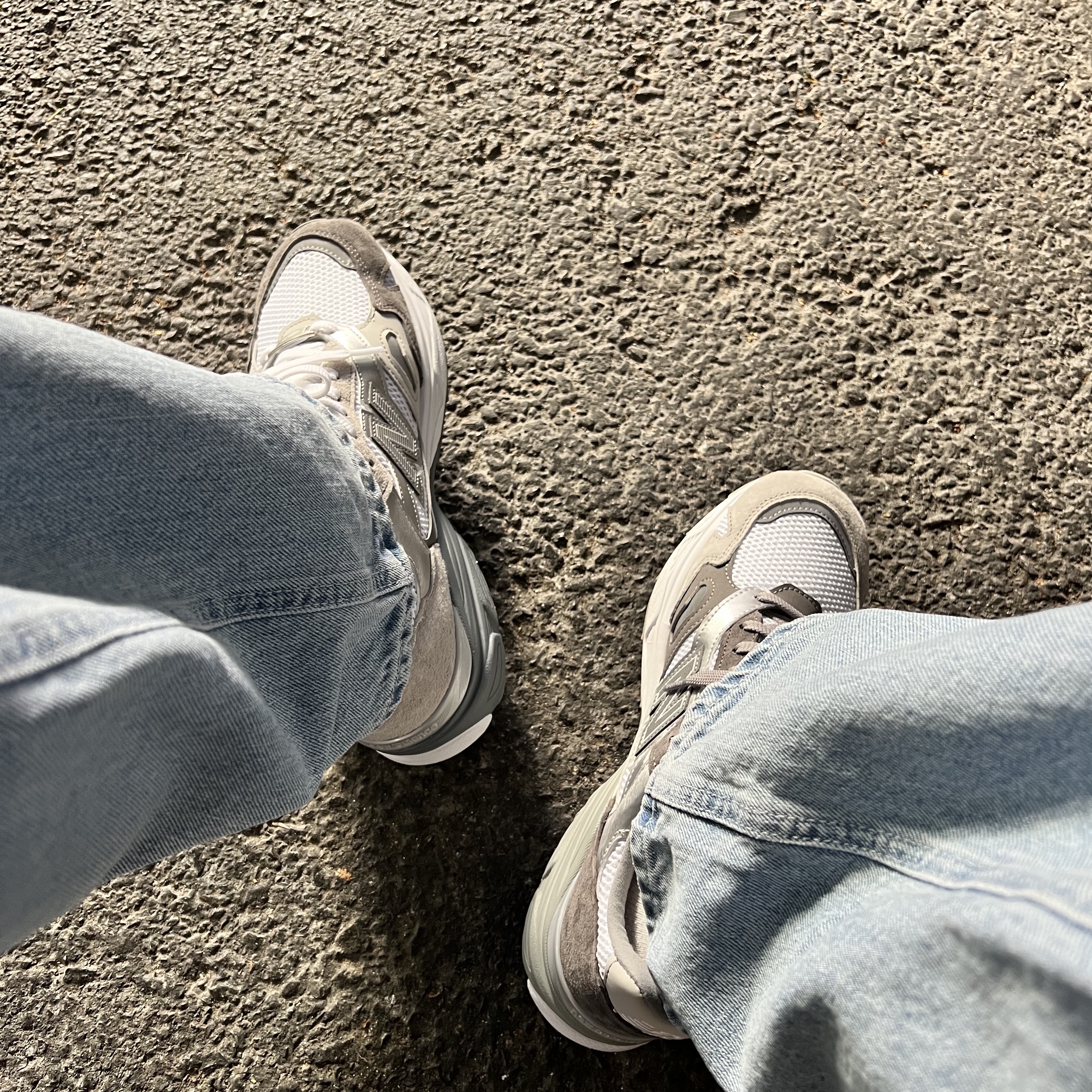 New Balance x Paperboy Paris x Beams 920 Made in UK Ice Boy, (PS) Jordan 1 x A Ma Maniere Retro High OG SP Burgundy and Sail 착용 스타일 - 1