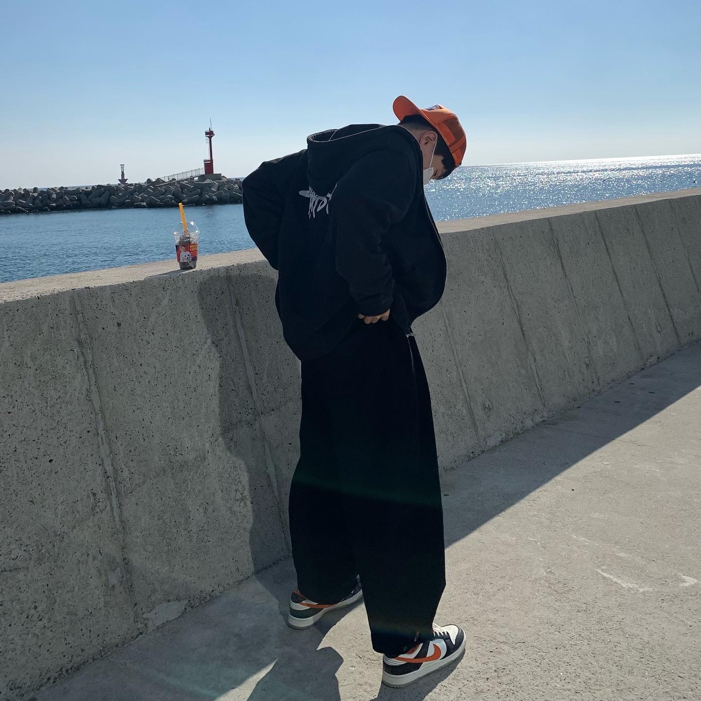 Stussy Basic Stussy Zip Hoodie Black 2022, Nike Dunk Low Retro PRM Halloween 착용 스타일 - 3