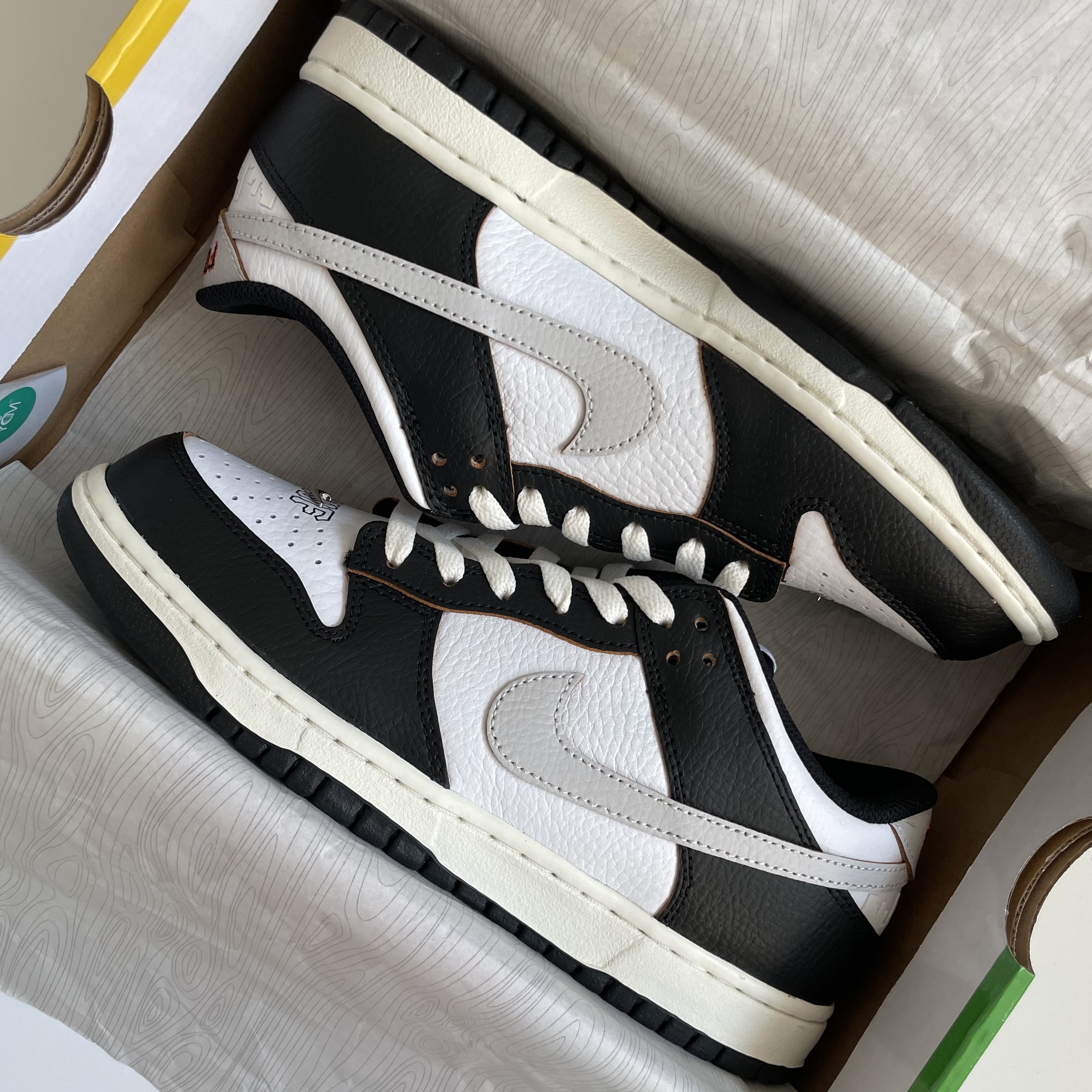 Nike x HUF SB Dunk Low San Francisco 착용 스타일