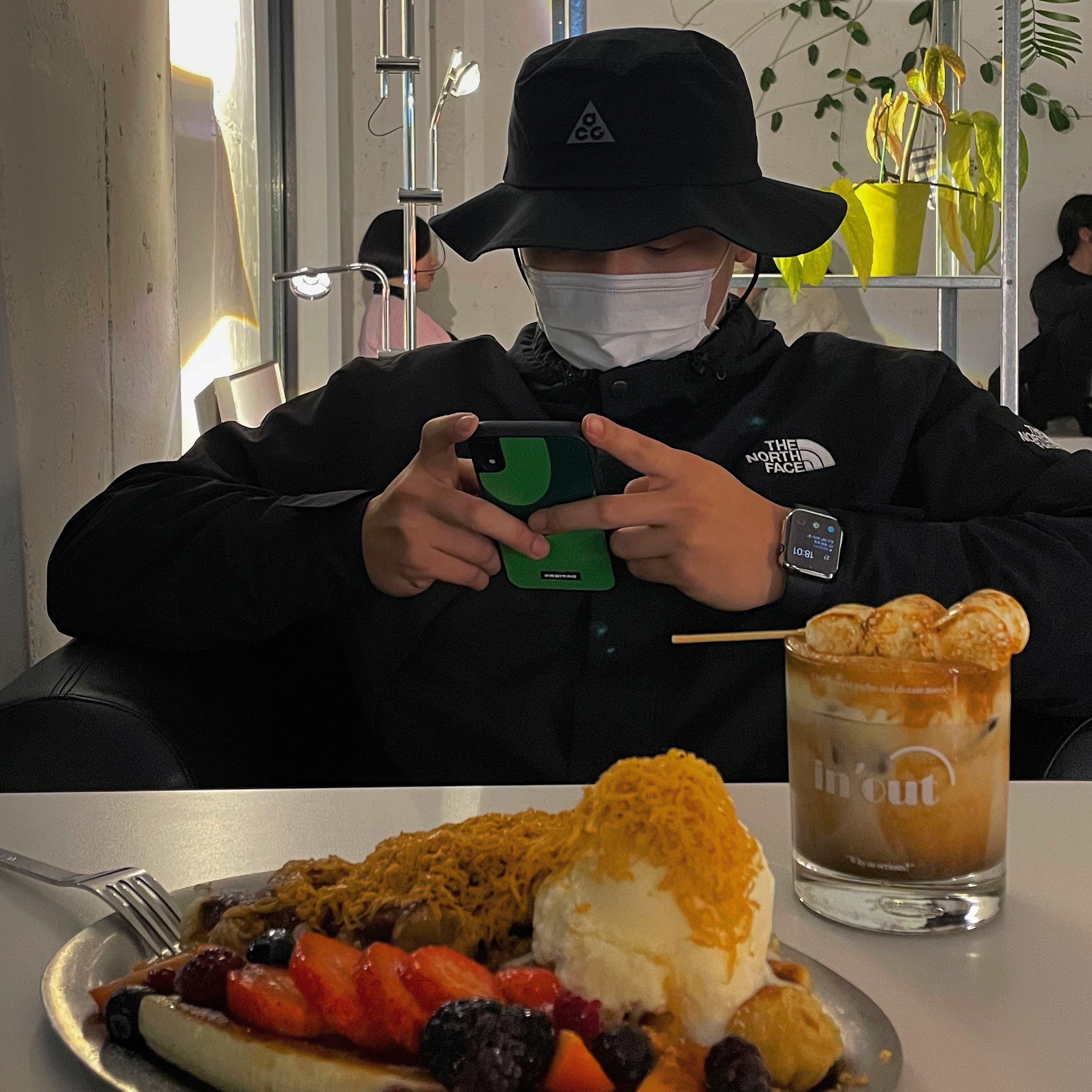 Nike NRG ACG Bucket Black 착용 스타일 - 1
