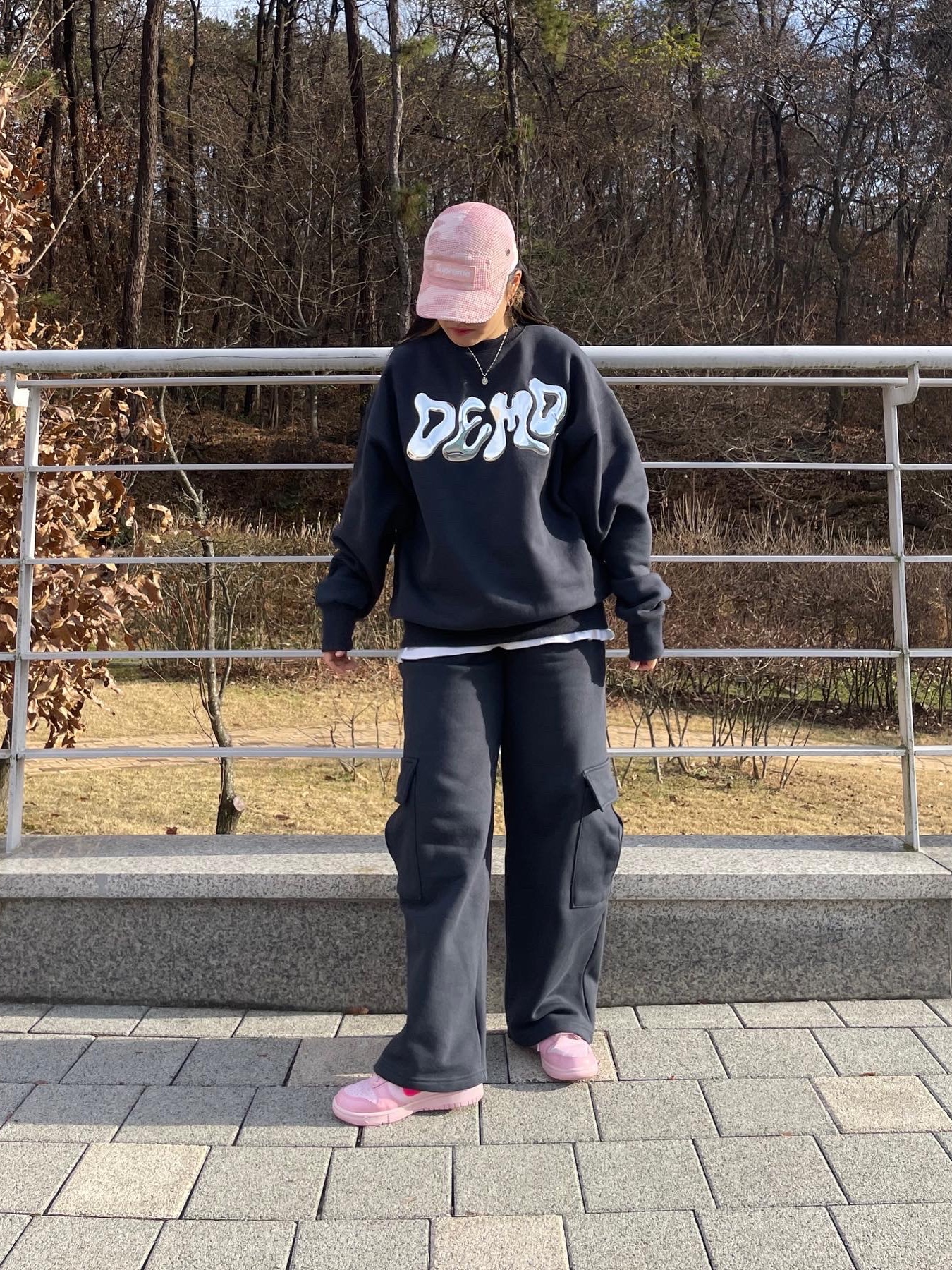 Supreme Camo Grid Velvet Camp Cap Pink Camo - 22FW, (GS) Nike Dunk Low Triple Pink 착용 스타일 - 3