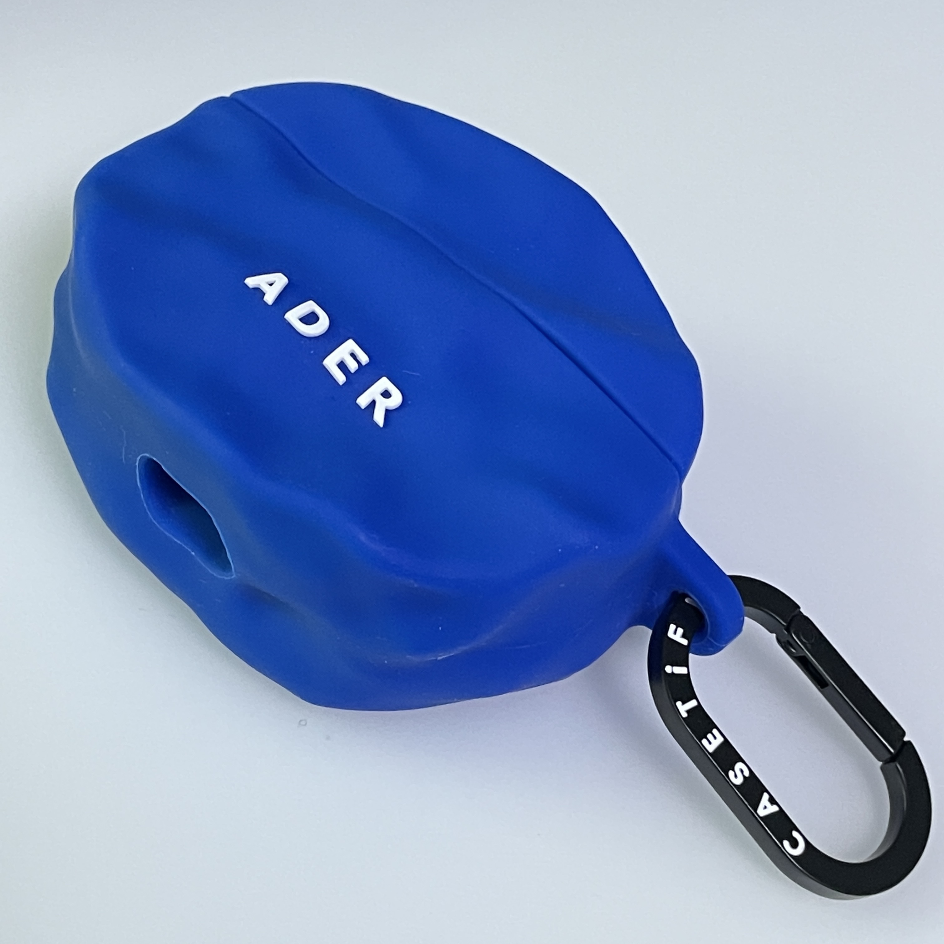 Casetify x Ader Error Wavy Collectable AirPods Pro 1st/2nd gen Case Blue 착용 스타일