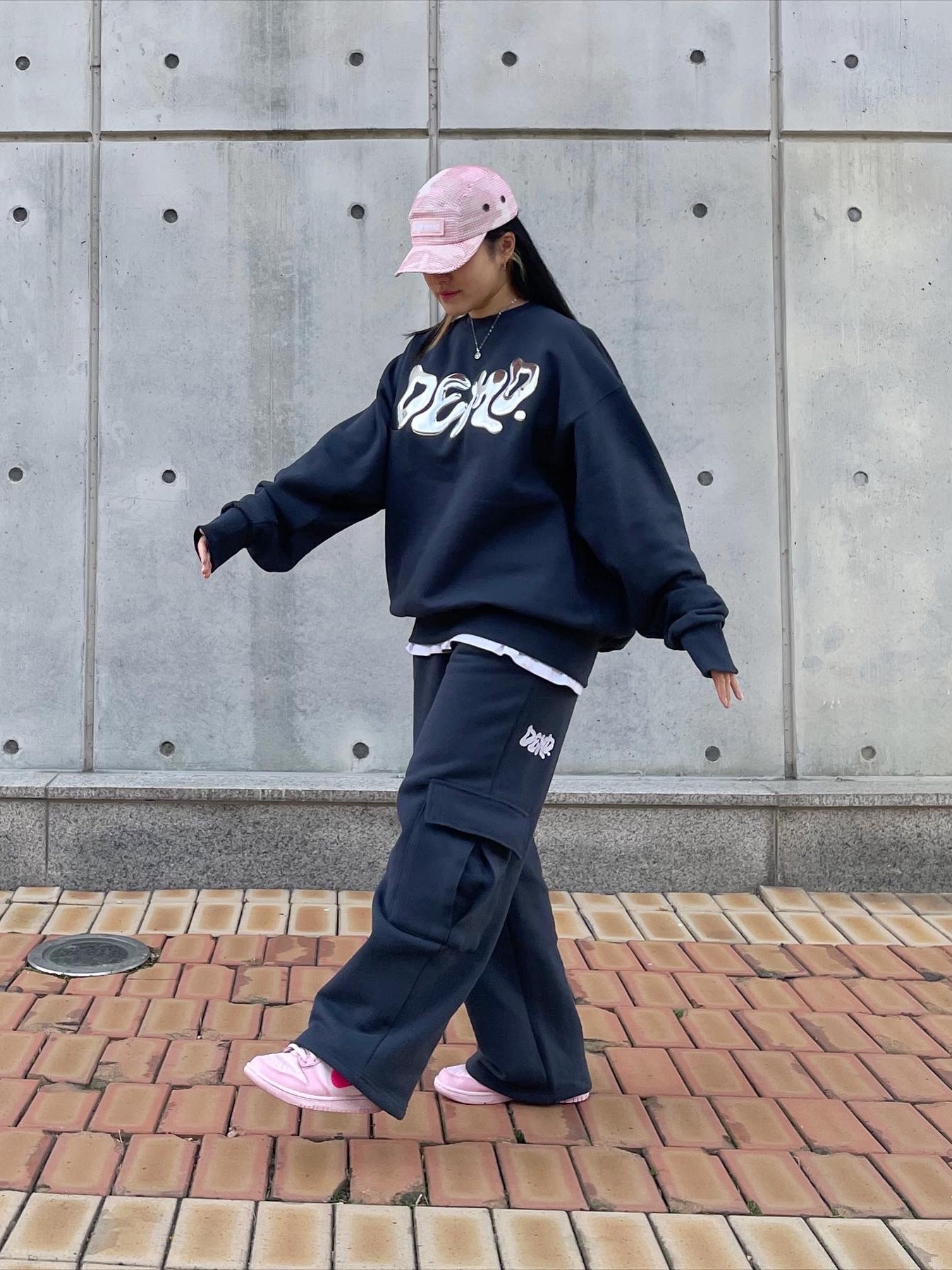 Supreme Camo Grid Velvet Camp Cap Pink Camo - 22FW, (GS) Nike Dunk Low Triple Pink 착용 스타일 - 1