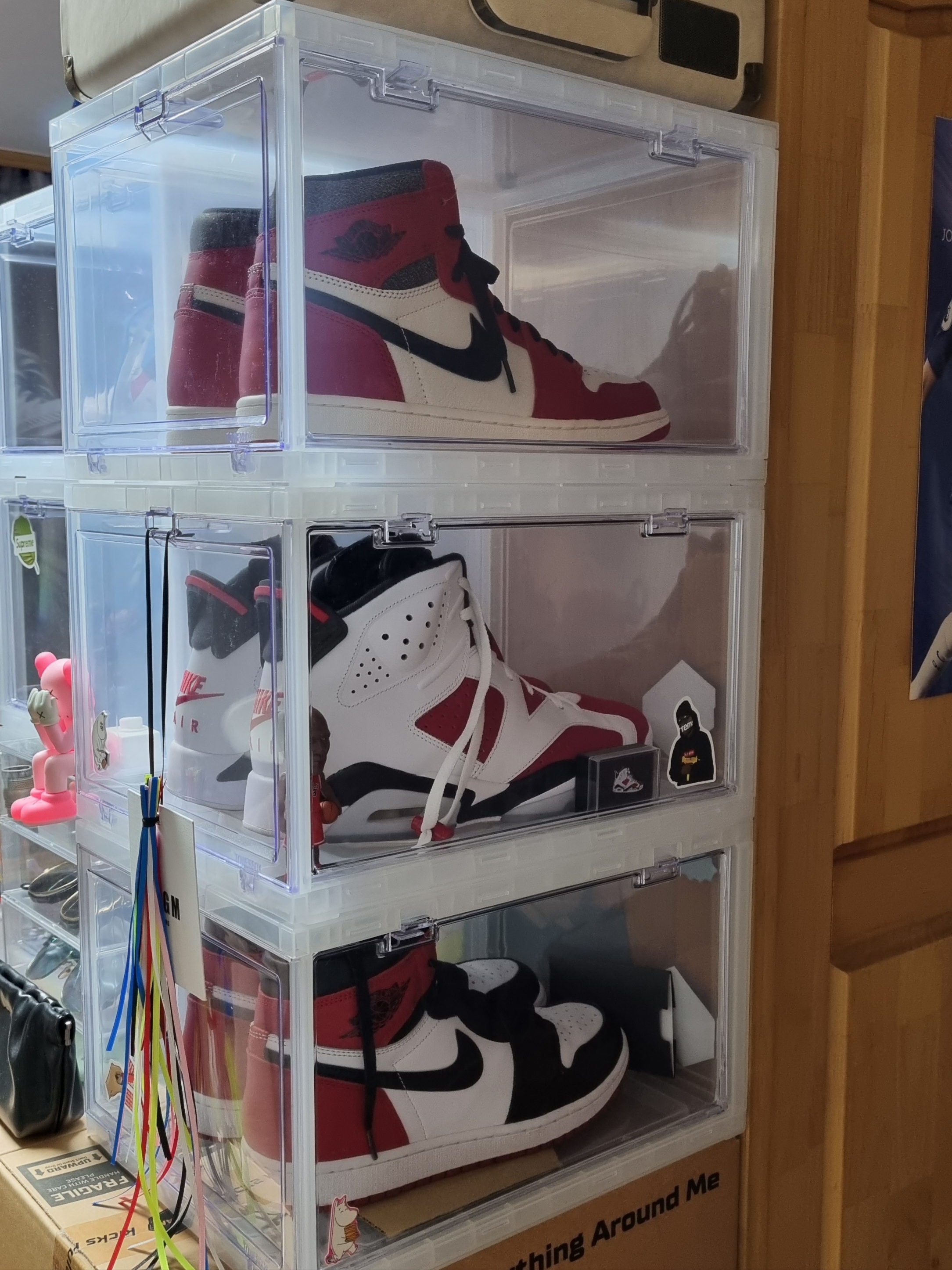 Jordan 1 Retro High OG Chicago 2022, Jordan 6 Retro Carmine 2021 착용 스타일 - 1