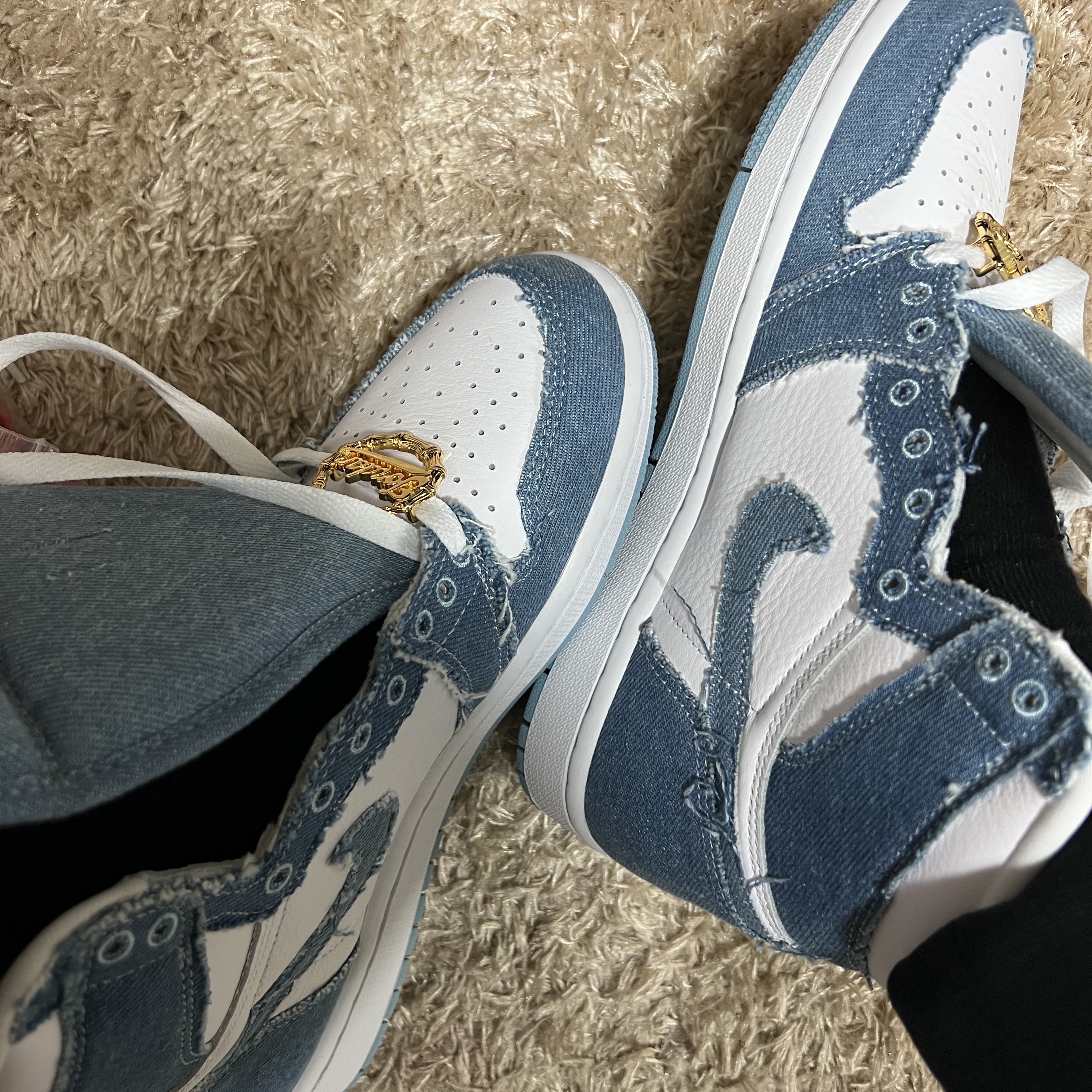 (W) Jordan 1 Retro High OG Denim 착용 스타일 - 5