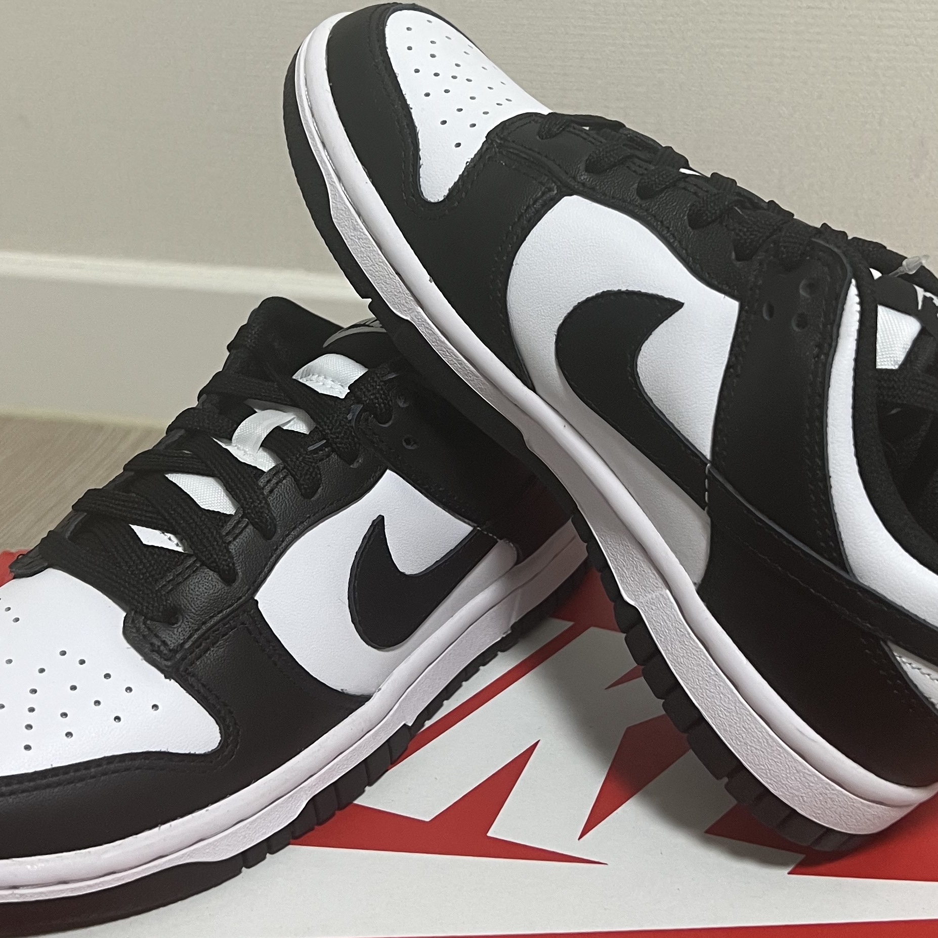 (W) Nike Dunk Low Black 착용 스타일