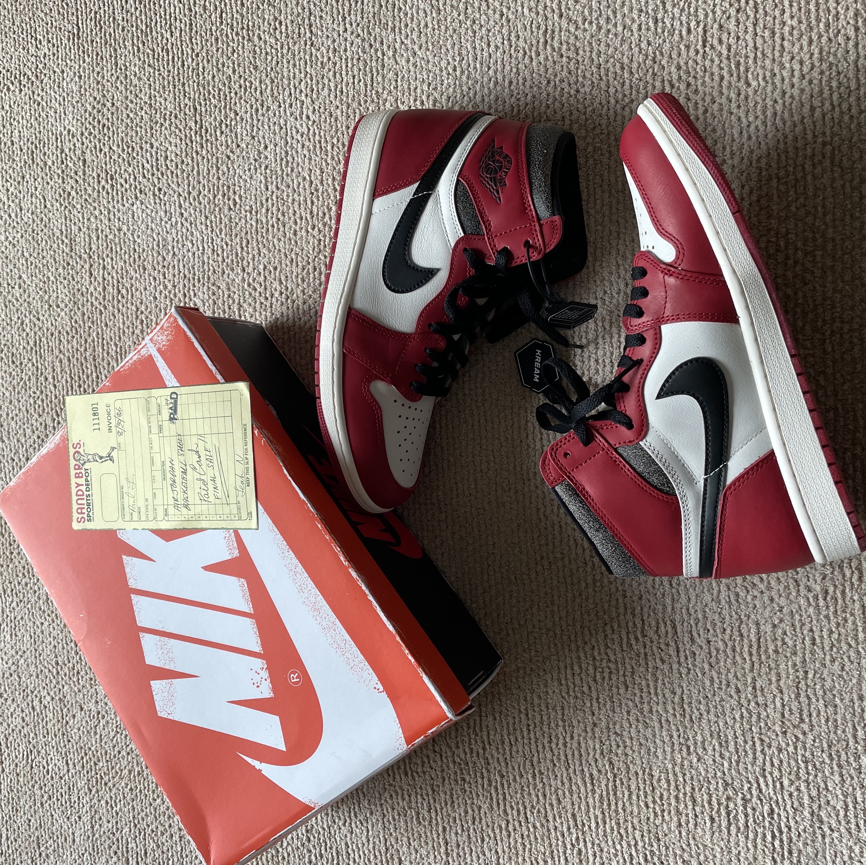 Jordan 1 Retro High OG Chicago 2022 착용 스타일 - 3