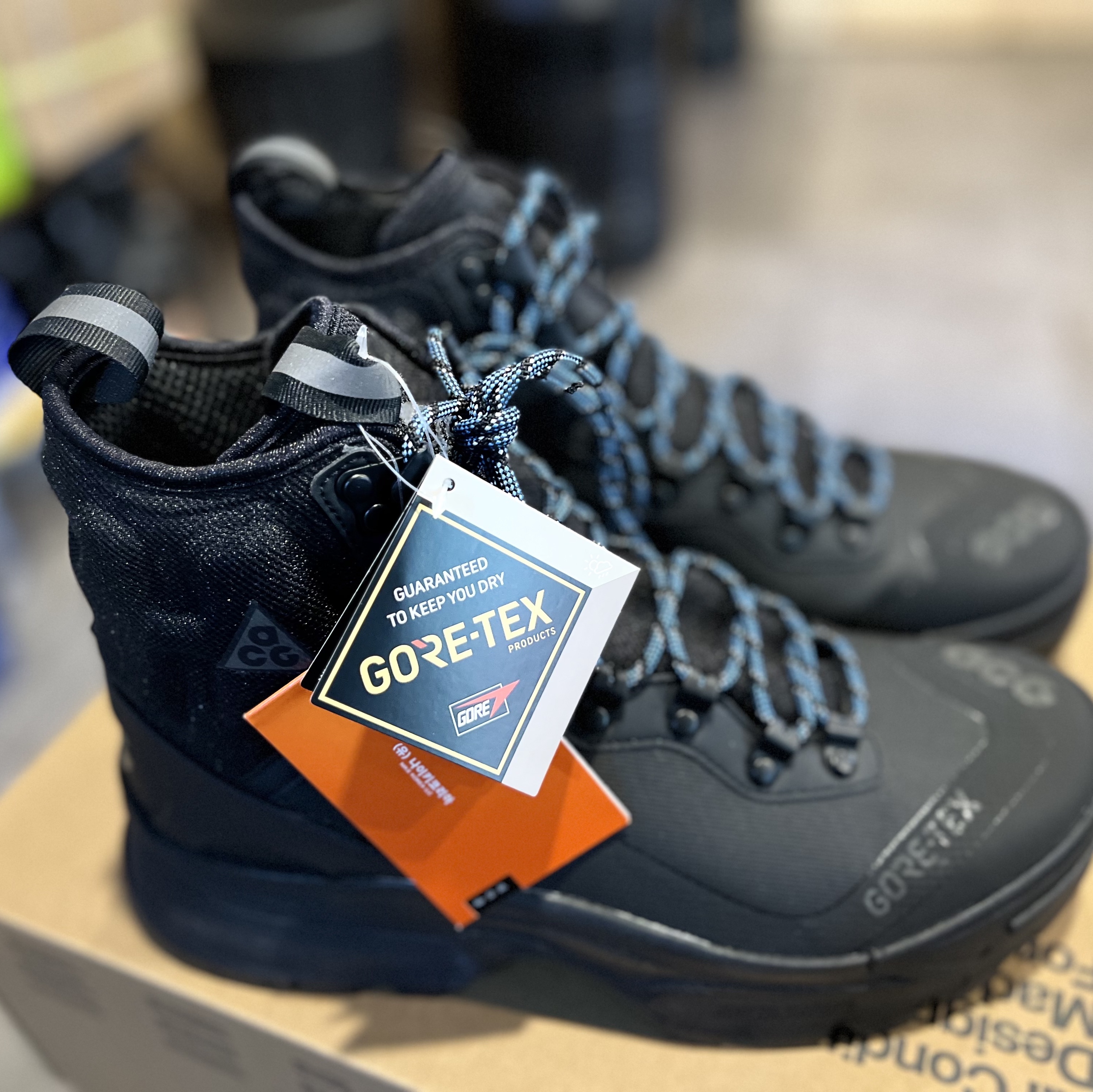 Nike ACG Air Zoom Gaiadome Gore-Tex Black 착용 스타일 - 1