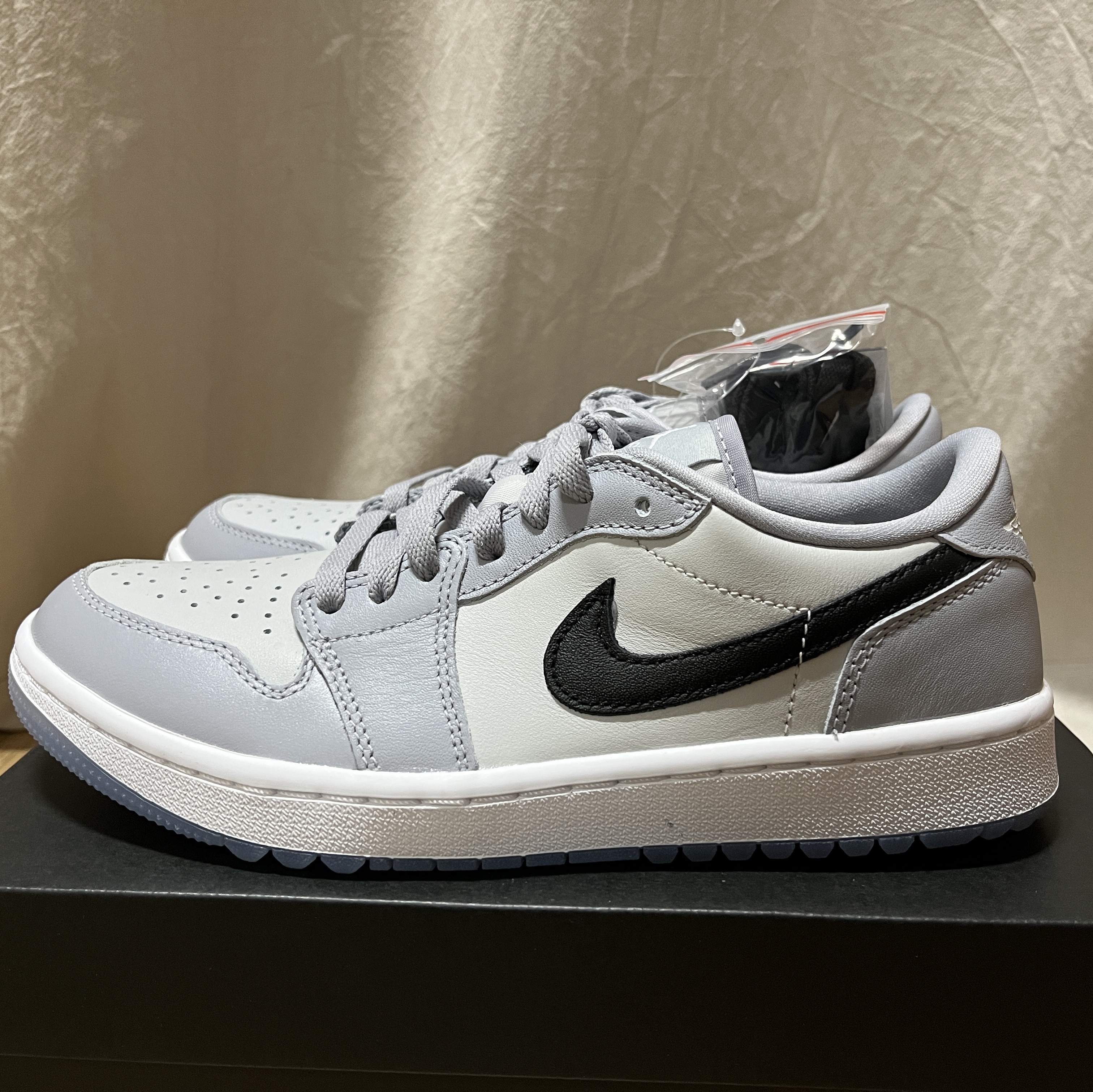 Jordan 1 Low Golf Wolf Grey 착용 스타일