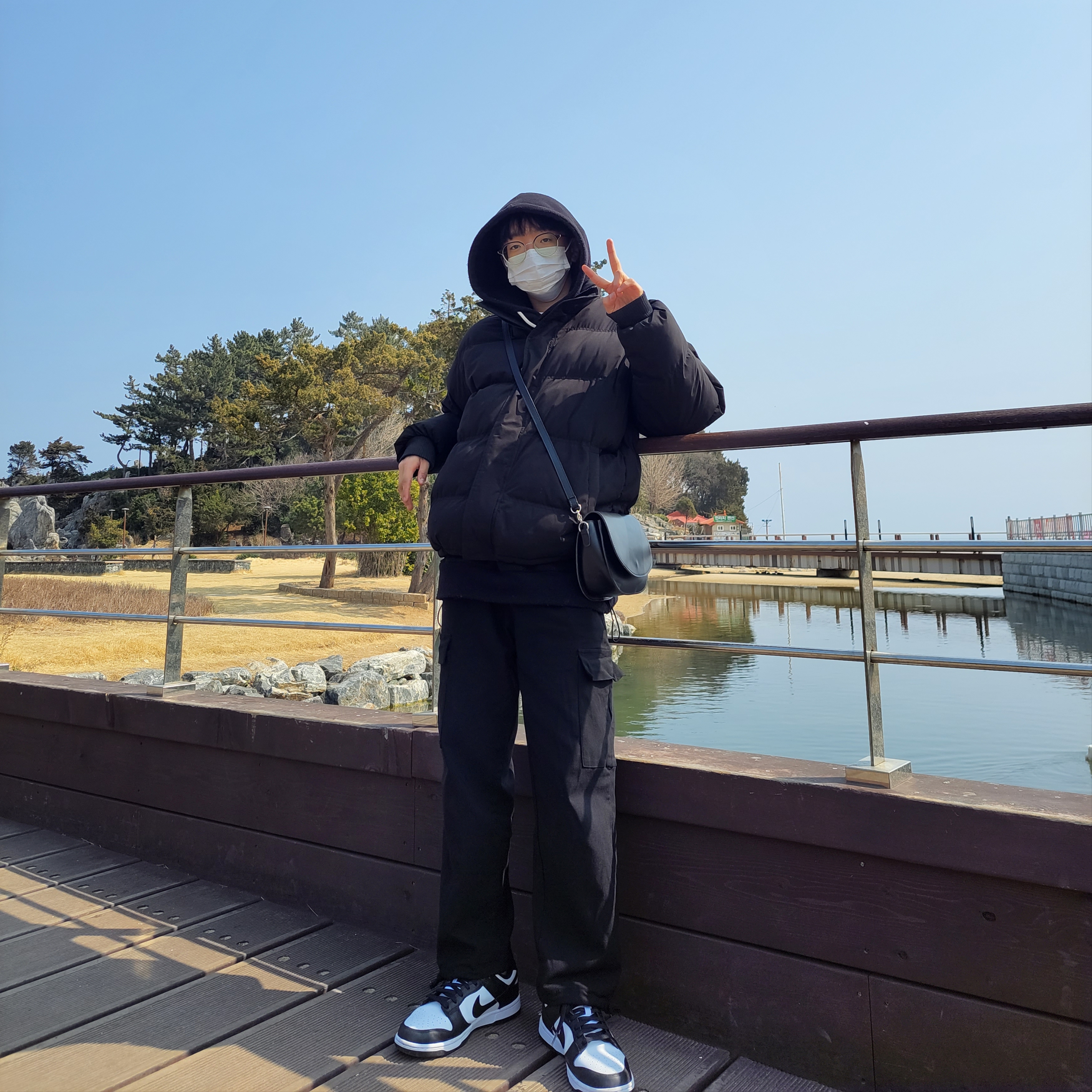 Nike Dunk Low Retro Black 착용 스타일