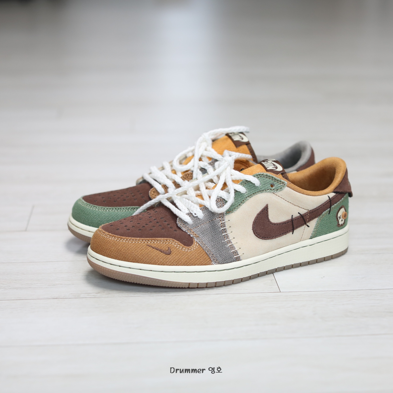 Jordan 1 x Zion Williamson Retro Low OG Flax and Oil Green 착용 스타일