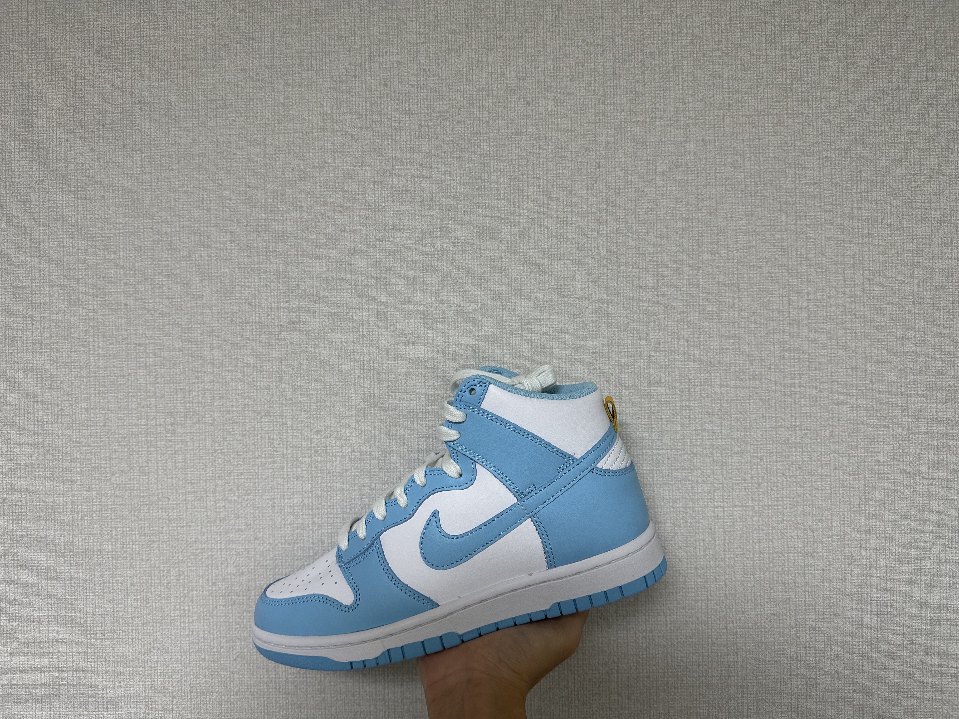 (W) Jordan 1 Low White Ice Blue, Nike Dunk High Retro Blue Chill 착용 스타일 - 3