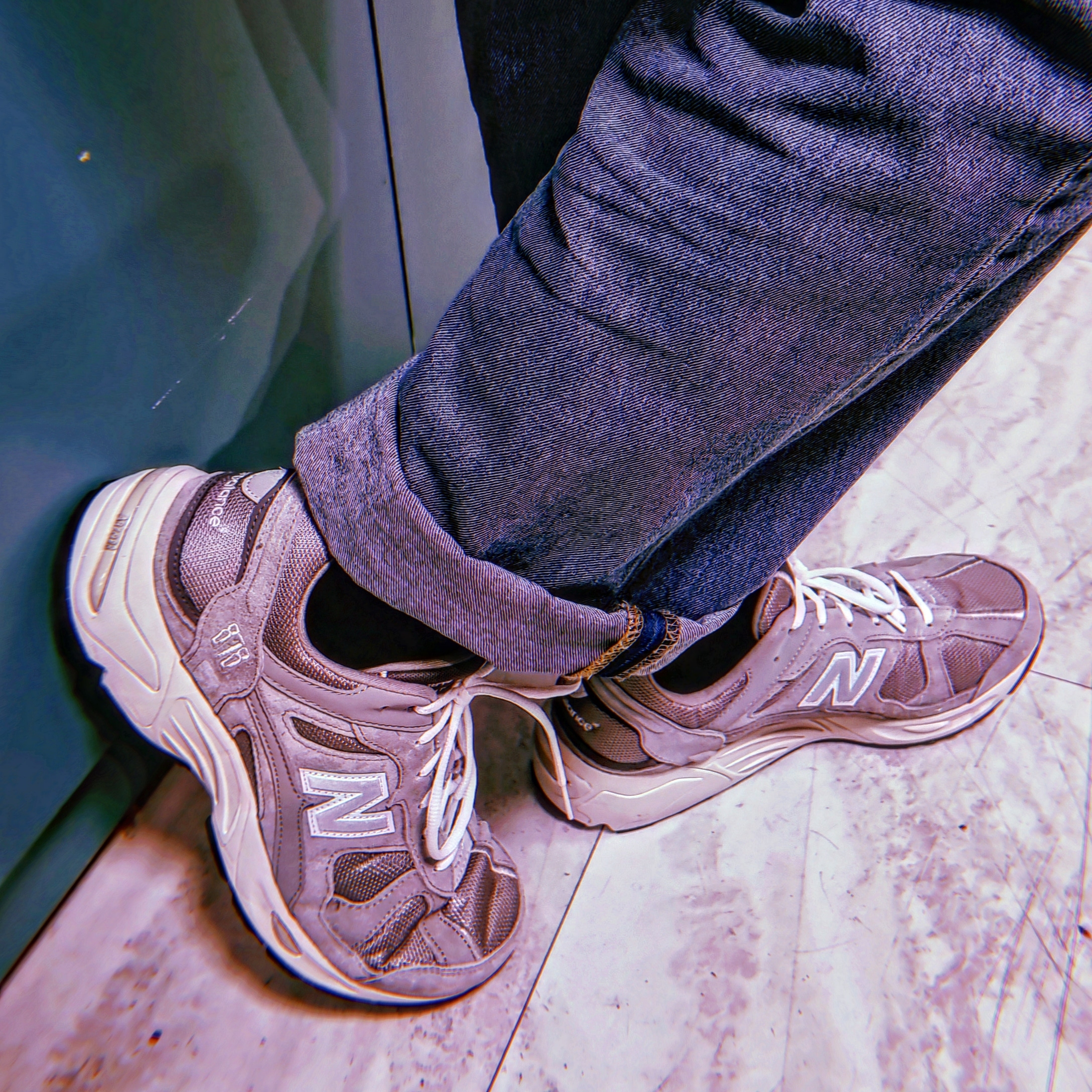 New Balance 878 Gray 착용 스타일 - 2