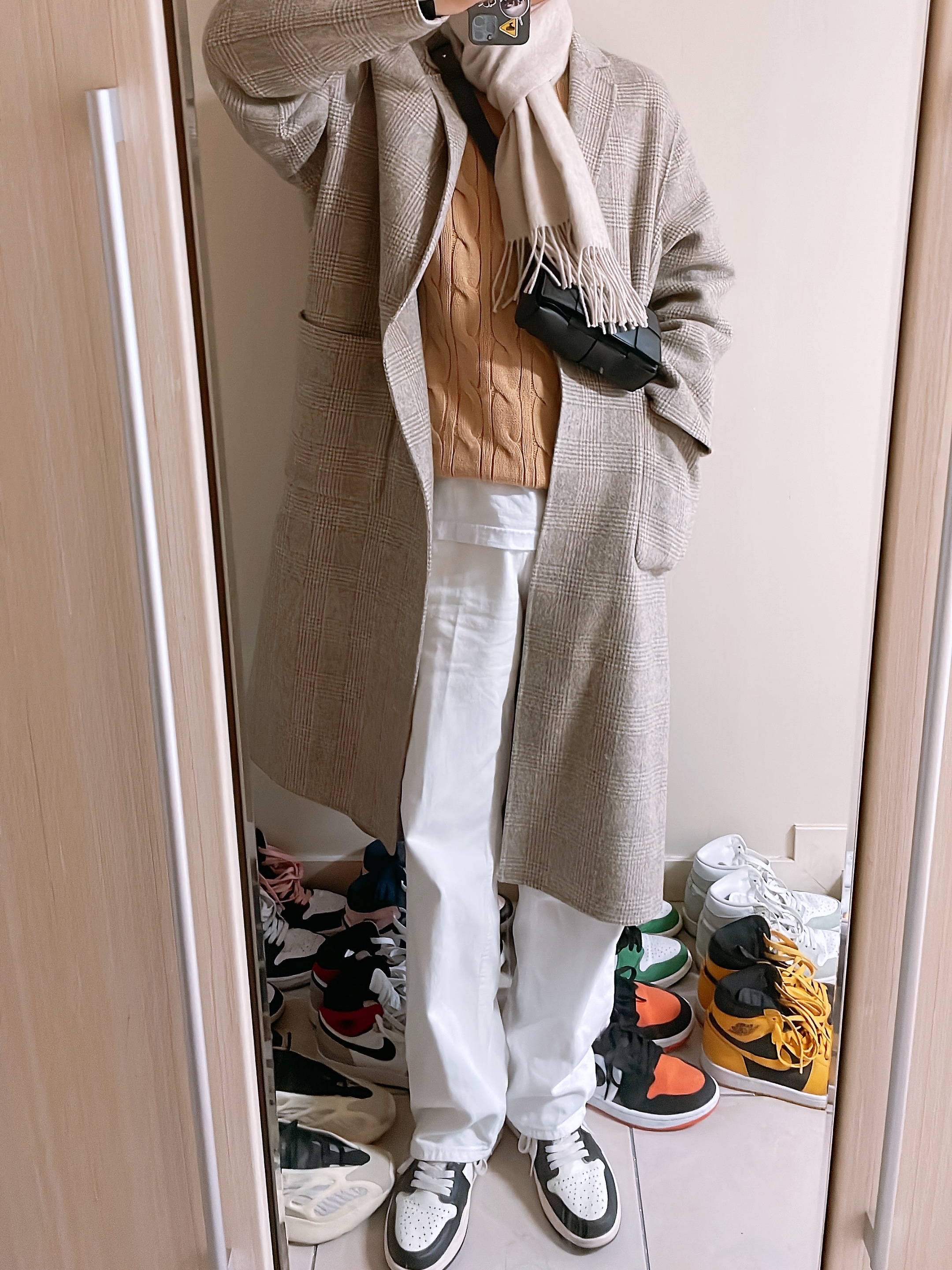 Jordan 1 Retro High OG Black Mocha 착용 스타일