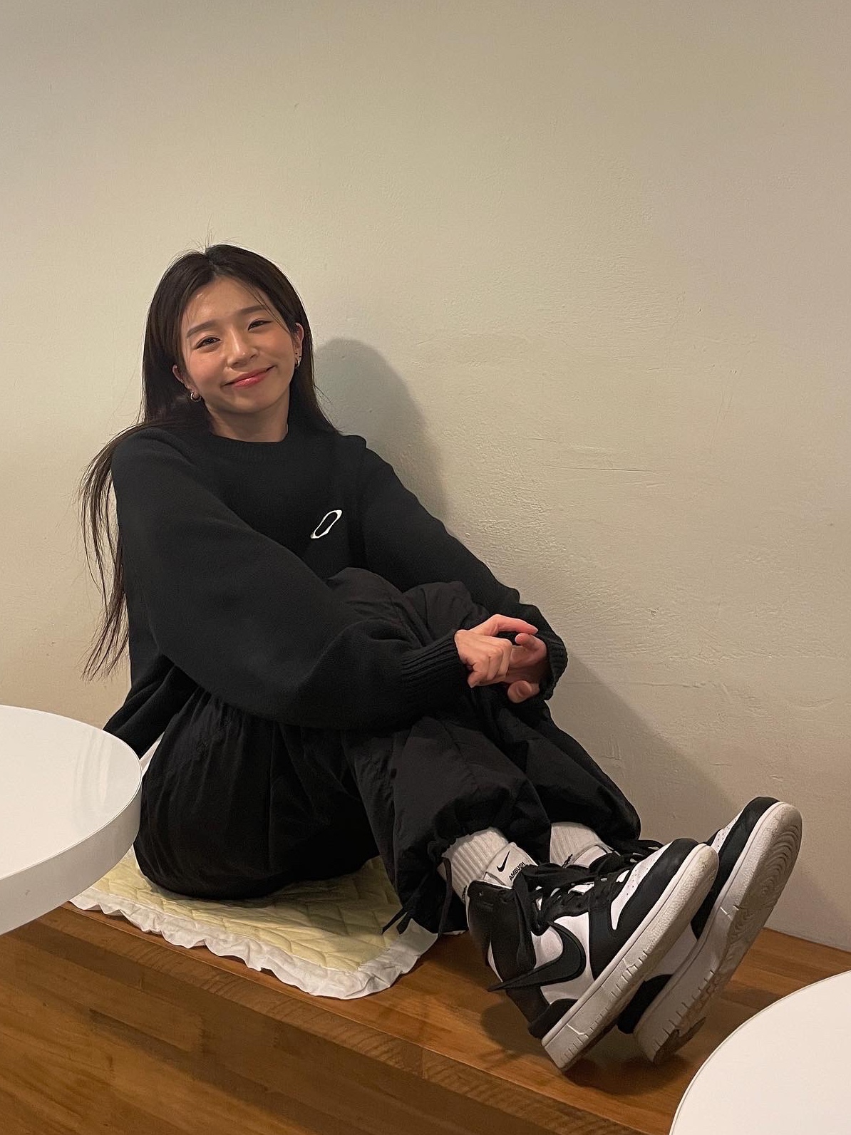 Nike x Ambush Dunk High Black 착용 스타일 - 2