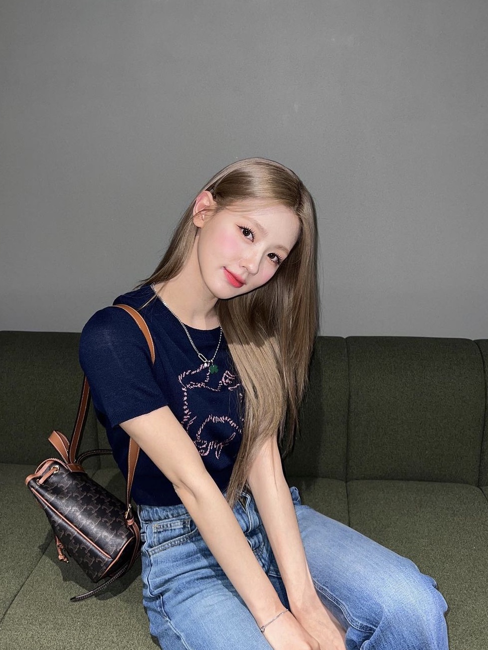 Celine Mini Backpack Folco in Triomphe Canvas and Calfskin Tan 착용 스타일 - 2