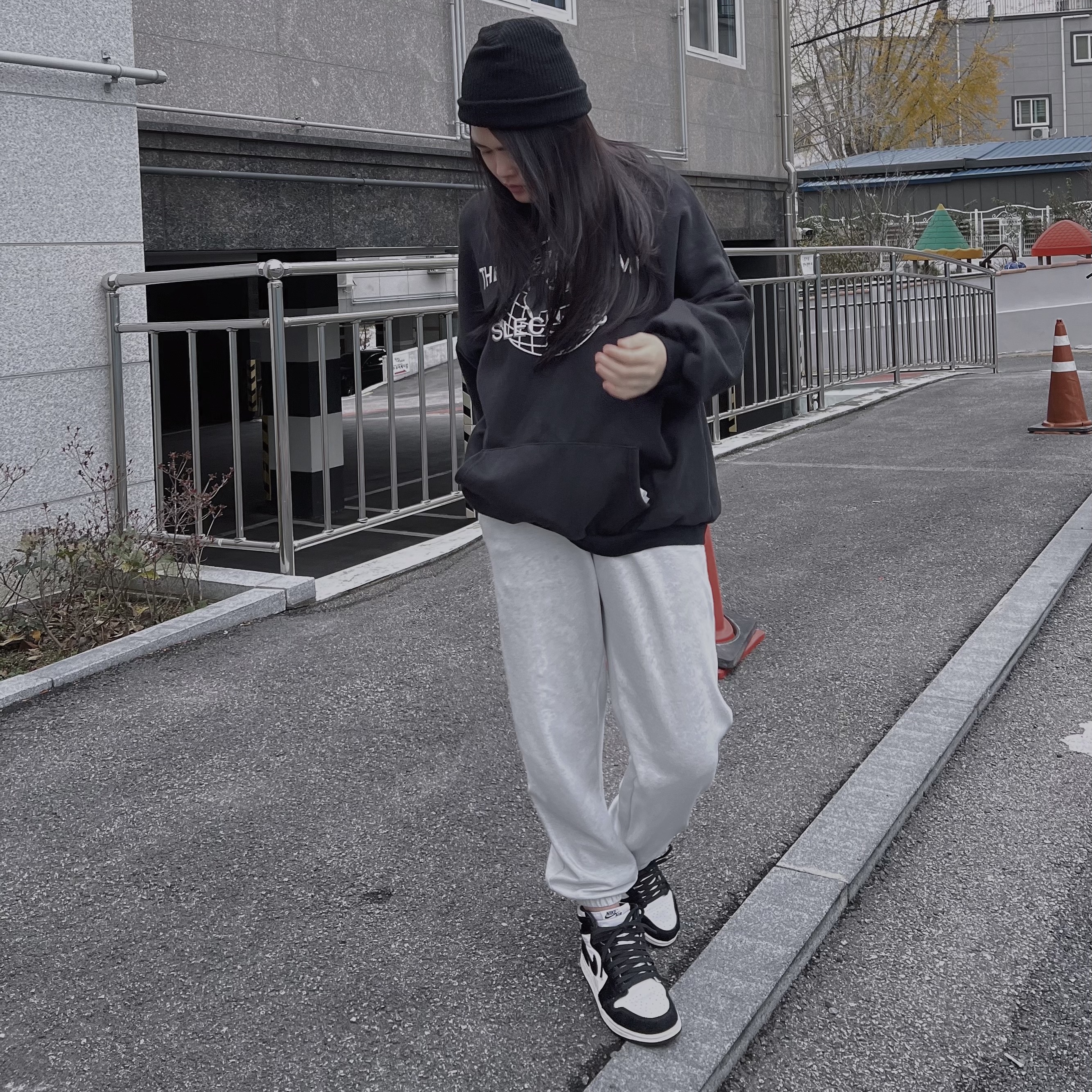 (W) Jordan 1 Retro High Twist 착용 스타일