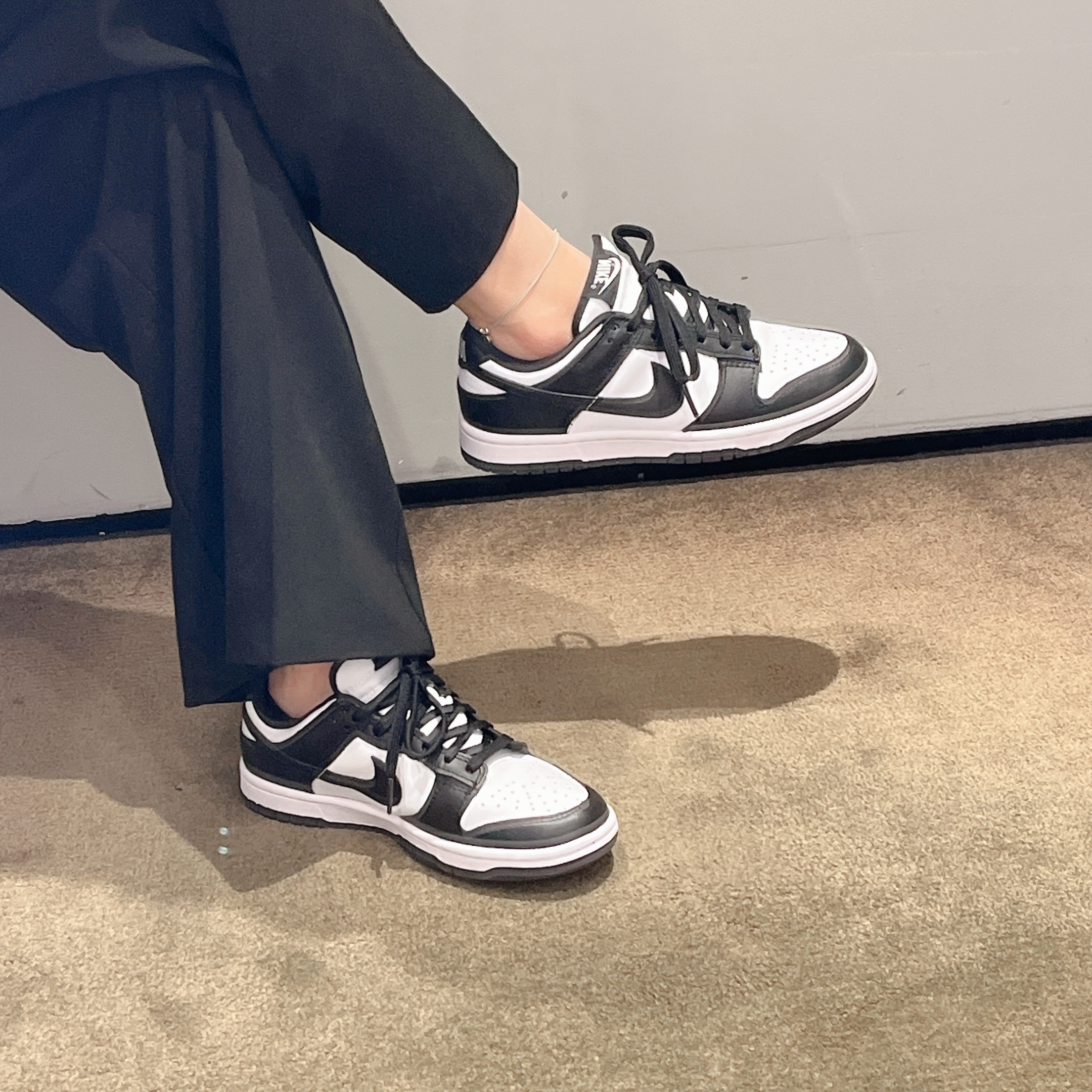 (W) Nike Dunk Low Black 착용 스타일