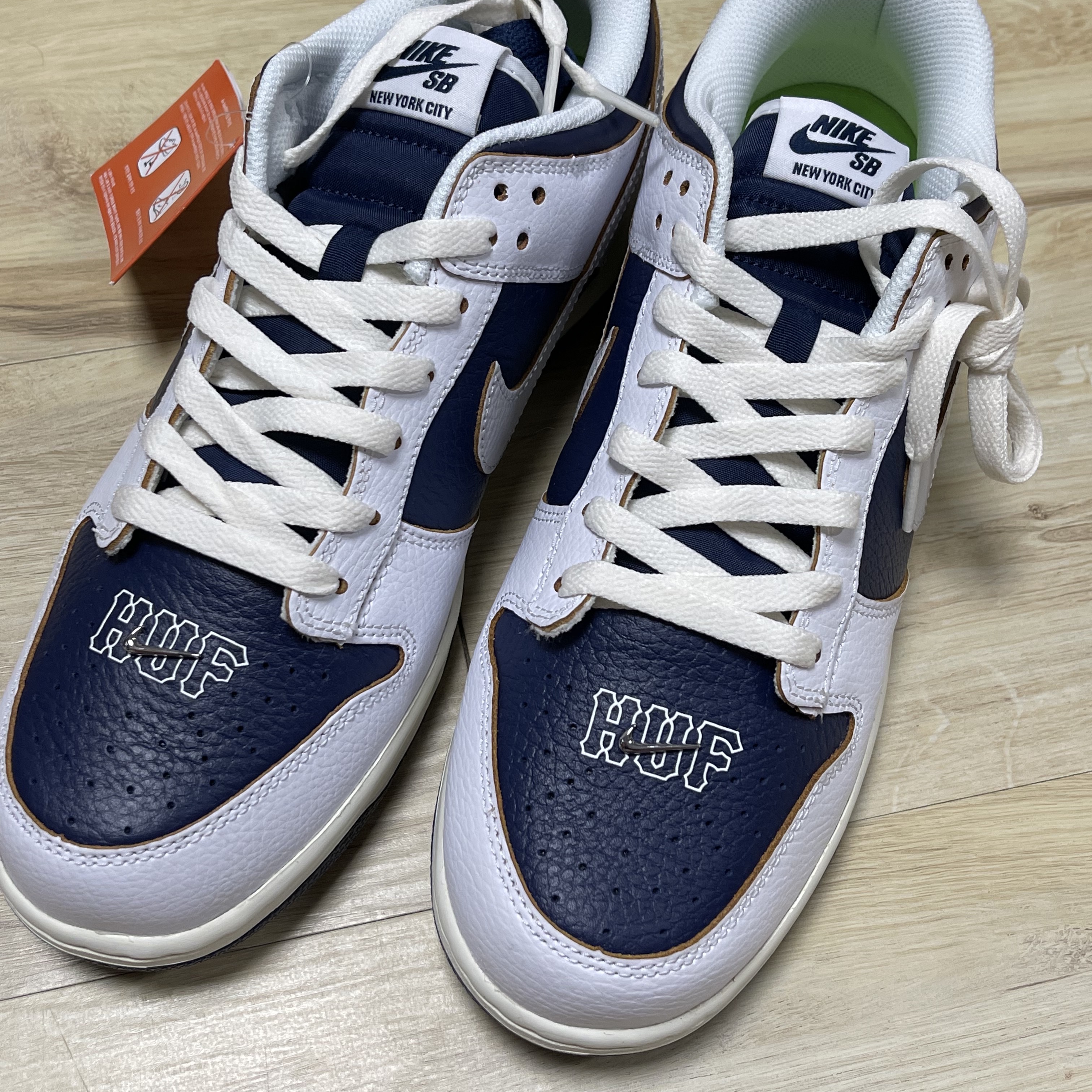 Nike x HUF SB Dunk Low New York 착용 스타일 - 1