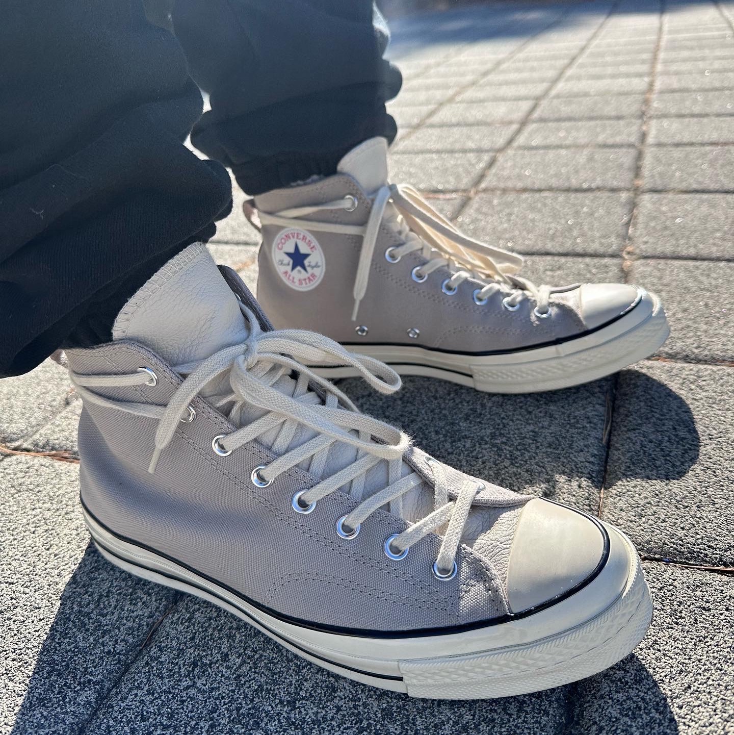 Essentials 1977 Rugby Long Sleeve Polo Wheat - 22SS, Converse x Fear of God Essentials Chuck 70 Hi Grey 착용 스타일 - 2