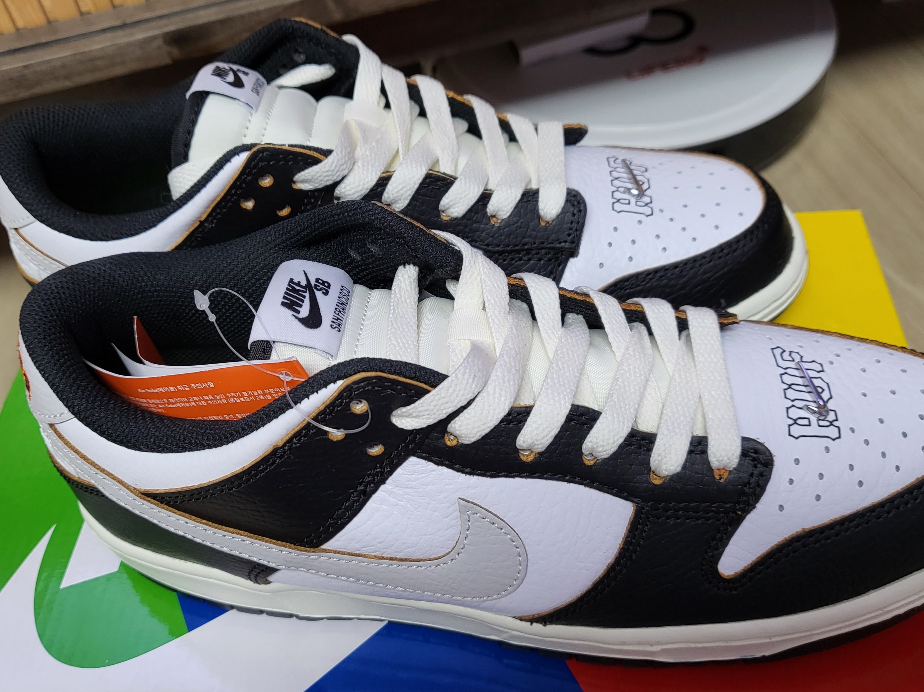 Nike x HUF SB Dunk Low San Francisco 착용 스타일 - 5